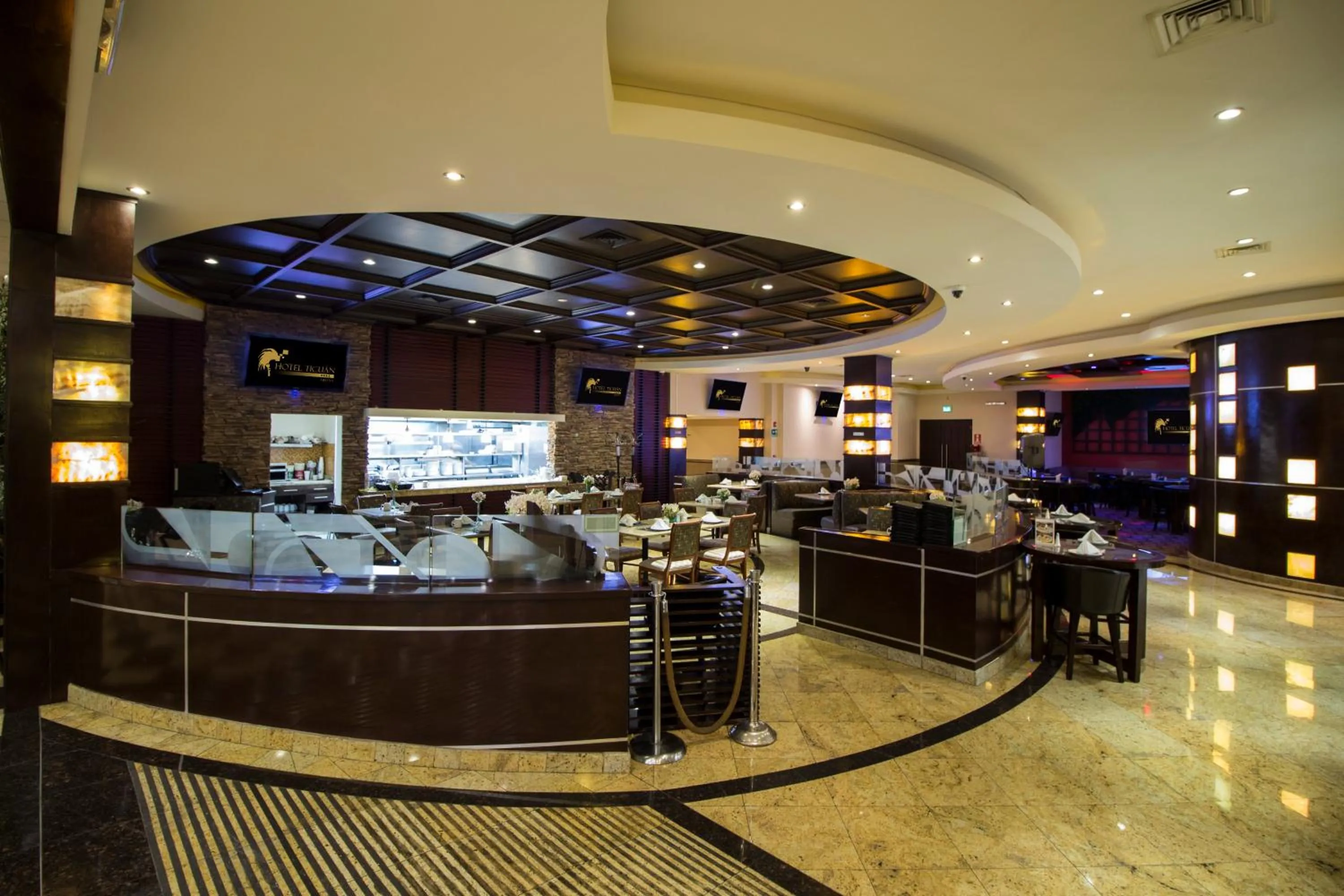 Restaurant/places to eat in Hotel Ticuán
