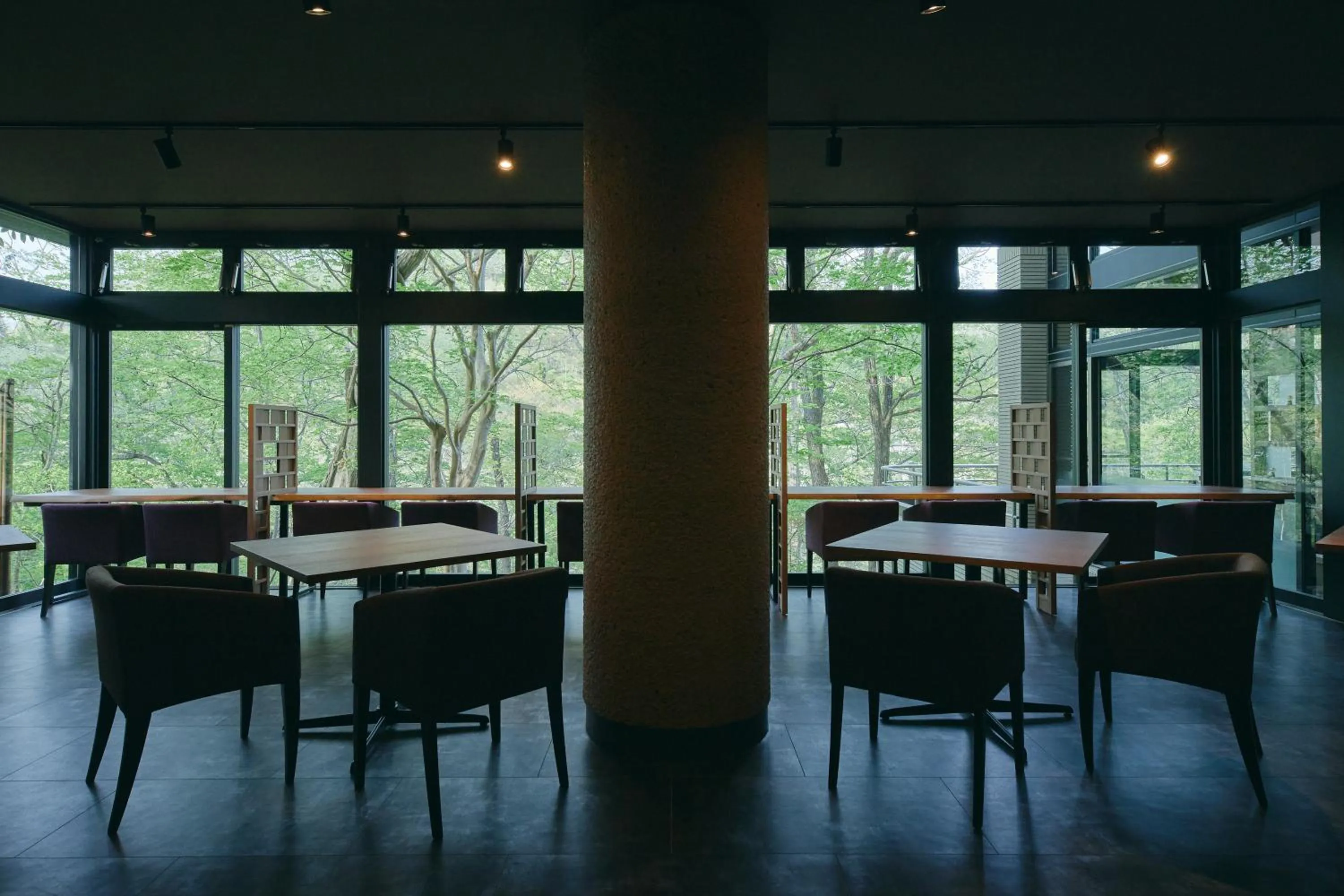 Restaurant/places to eat in Akiu Fuga