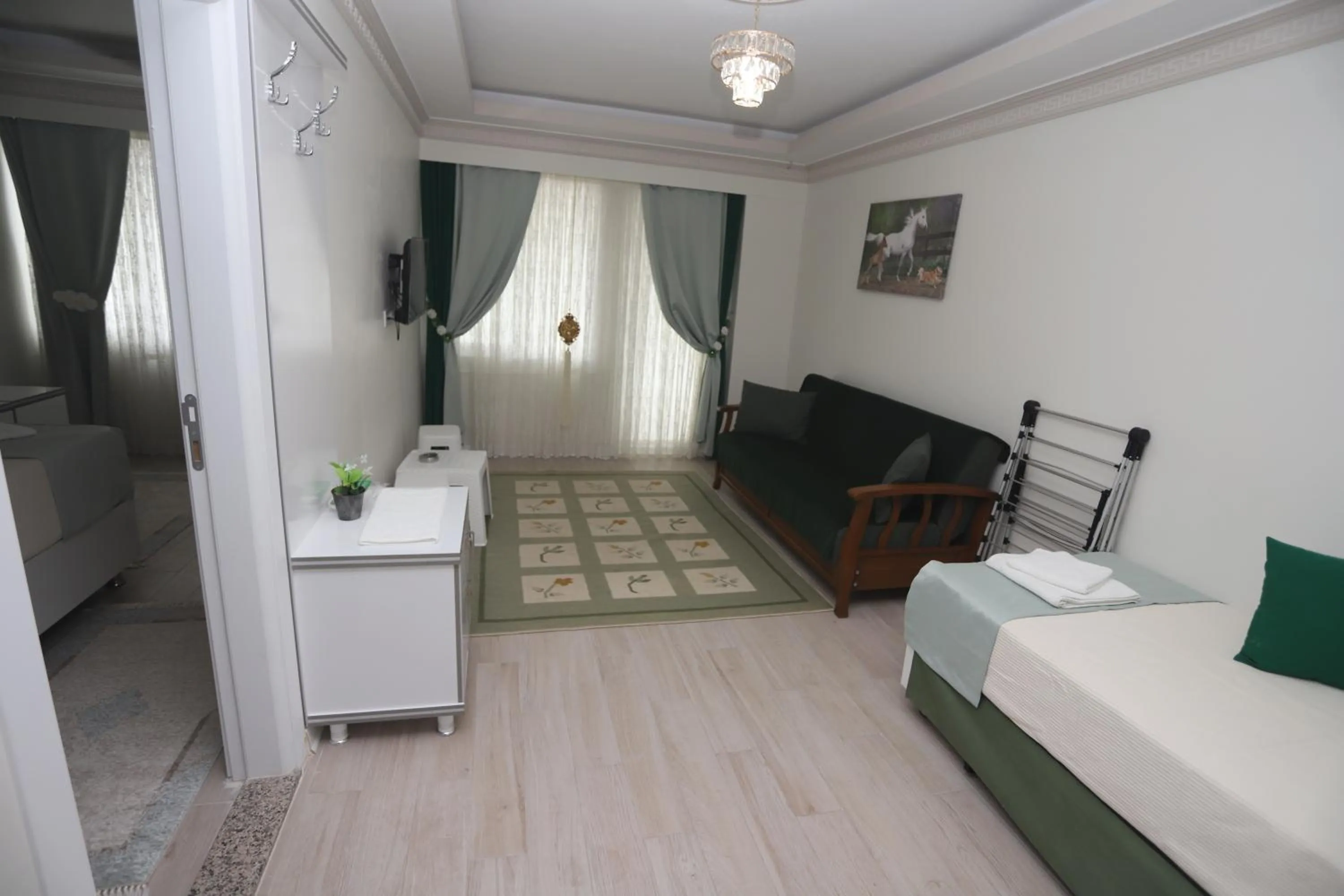 TV and multimedia in Altınkum Otel Karasu