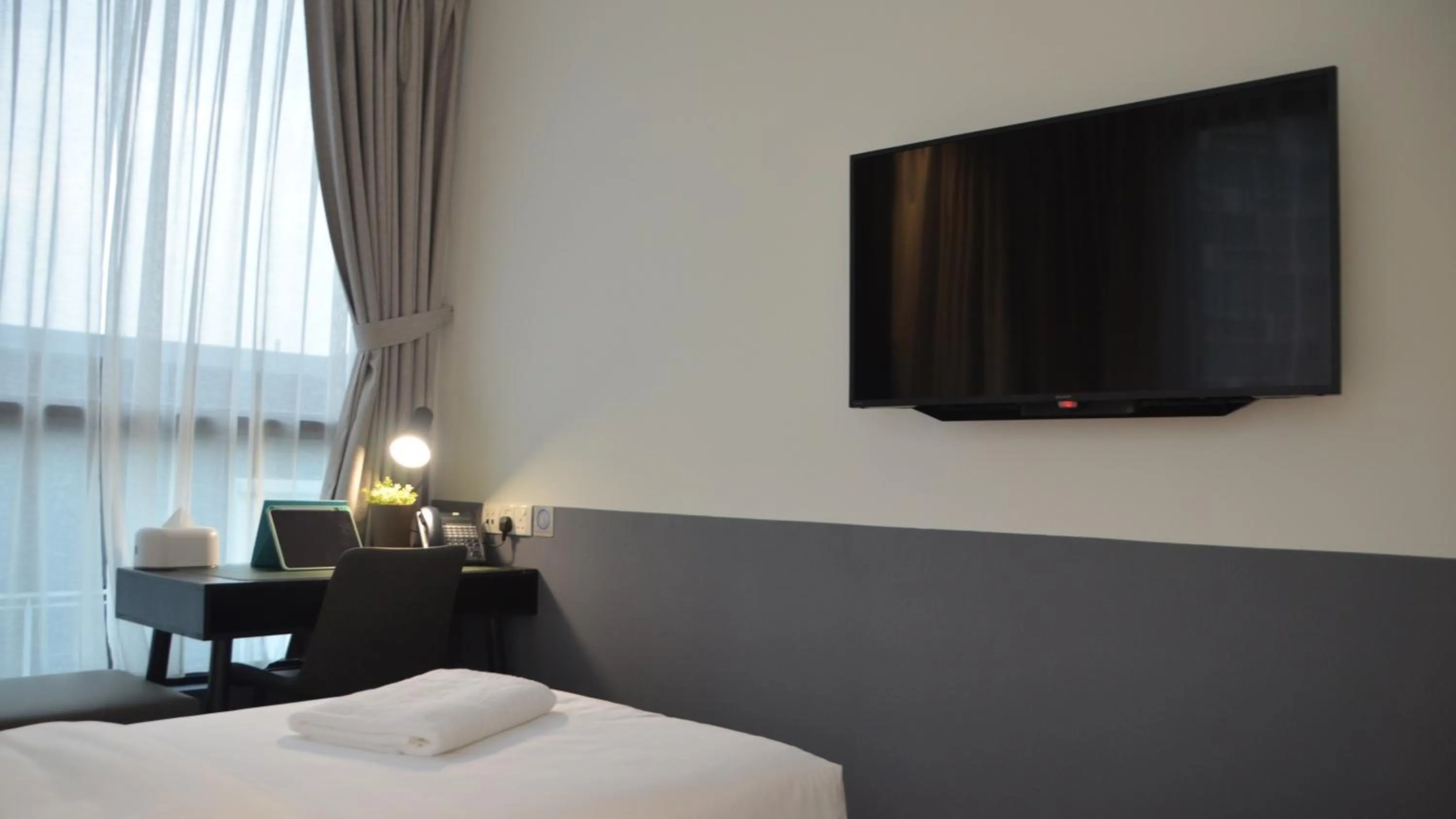 Bed in VicHaus Serviced Apartment