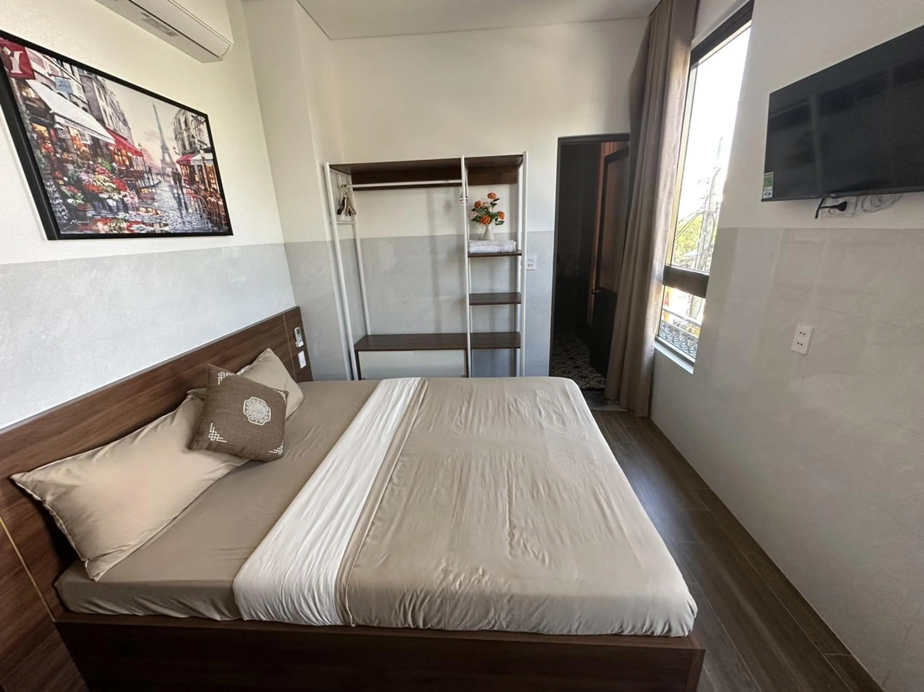 Bedroom in OYO 1193 Huynh Gia Hotel