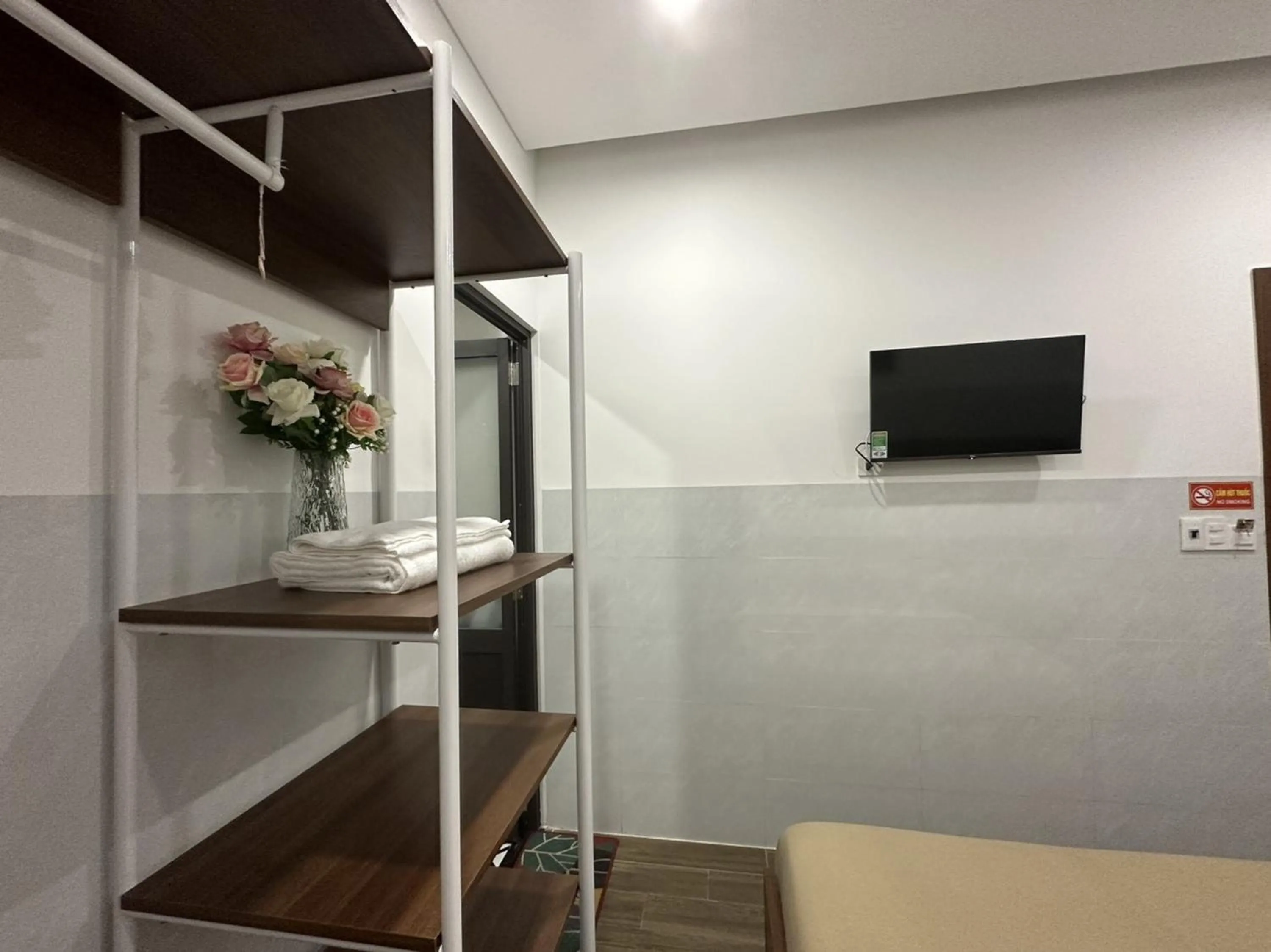 Bedroom in OYO 1193 Huynh Gia Hotel