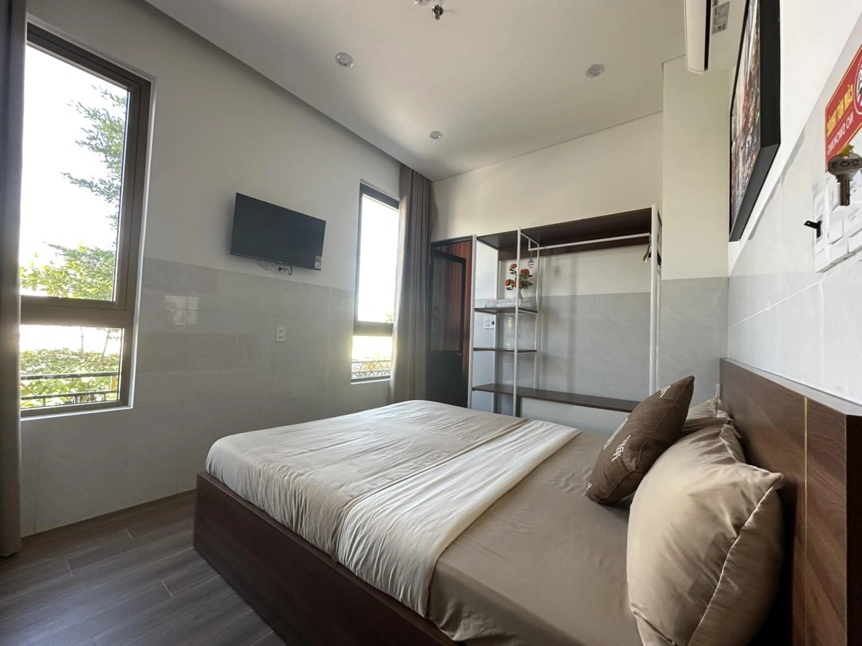 Bedroom in OYO 1193 Huynh Gia Hotel