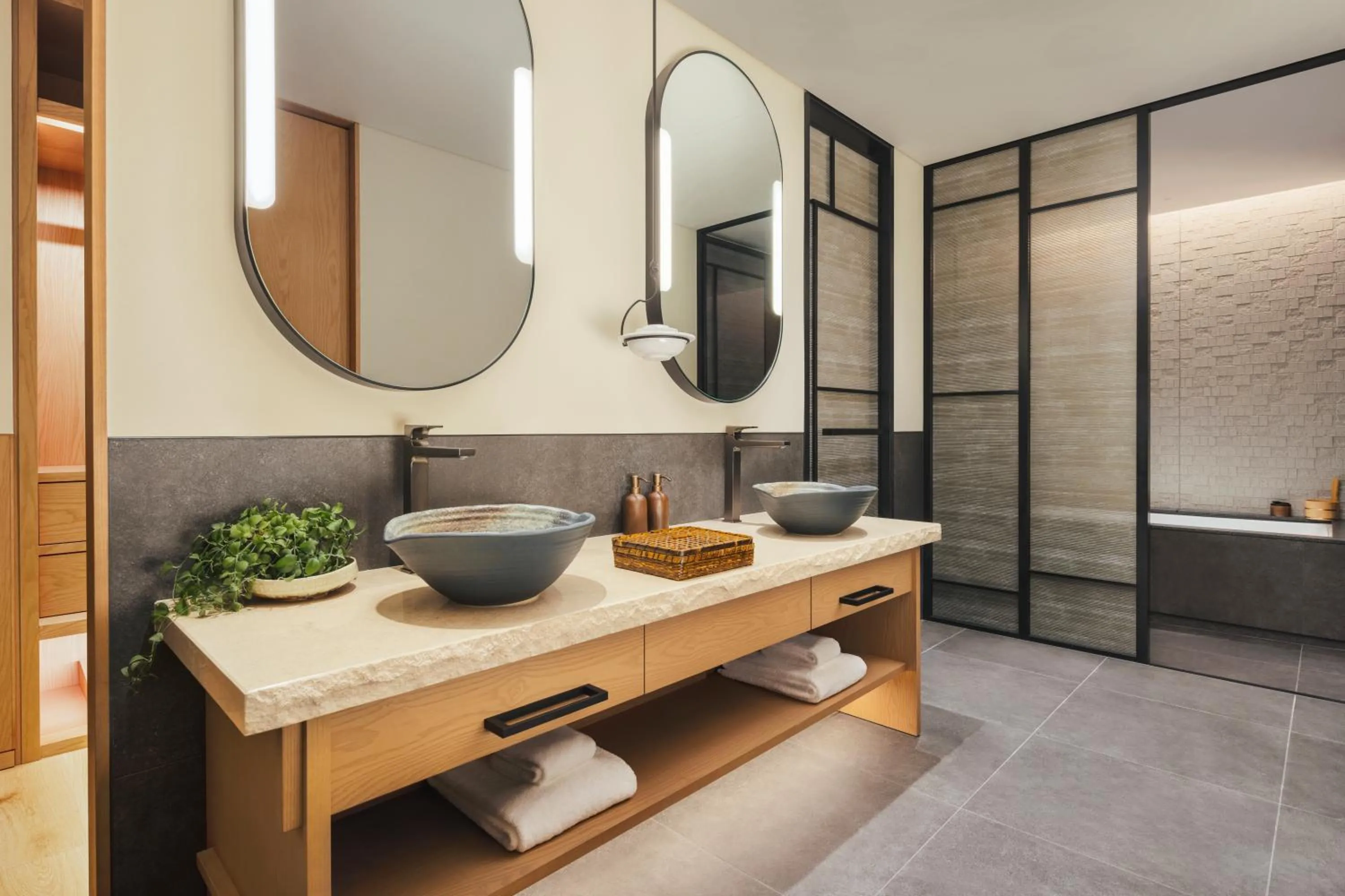 Shower in Six Senses Kyoto