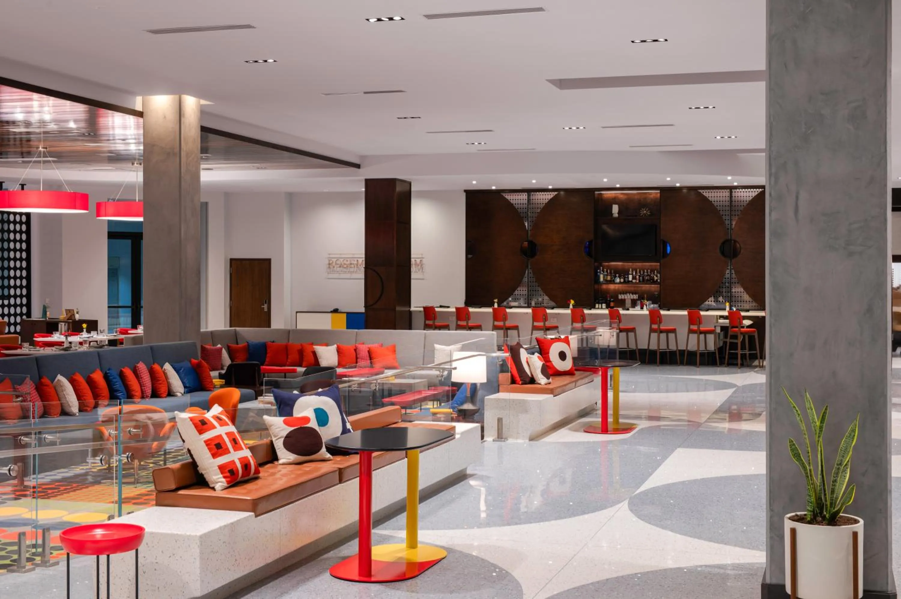 Restaurant/places to eat in Hilton Buena Park Anaheim