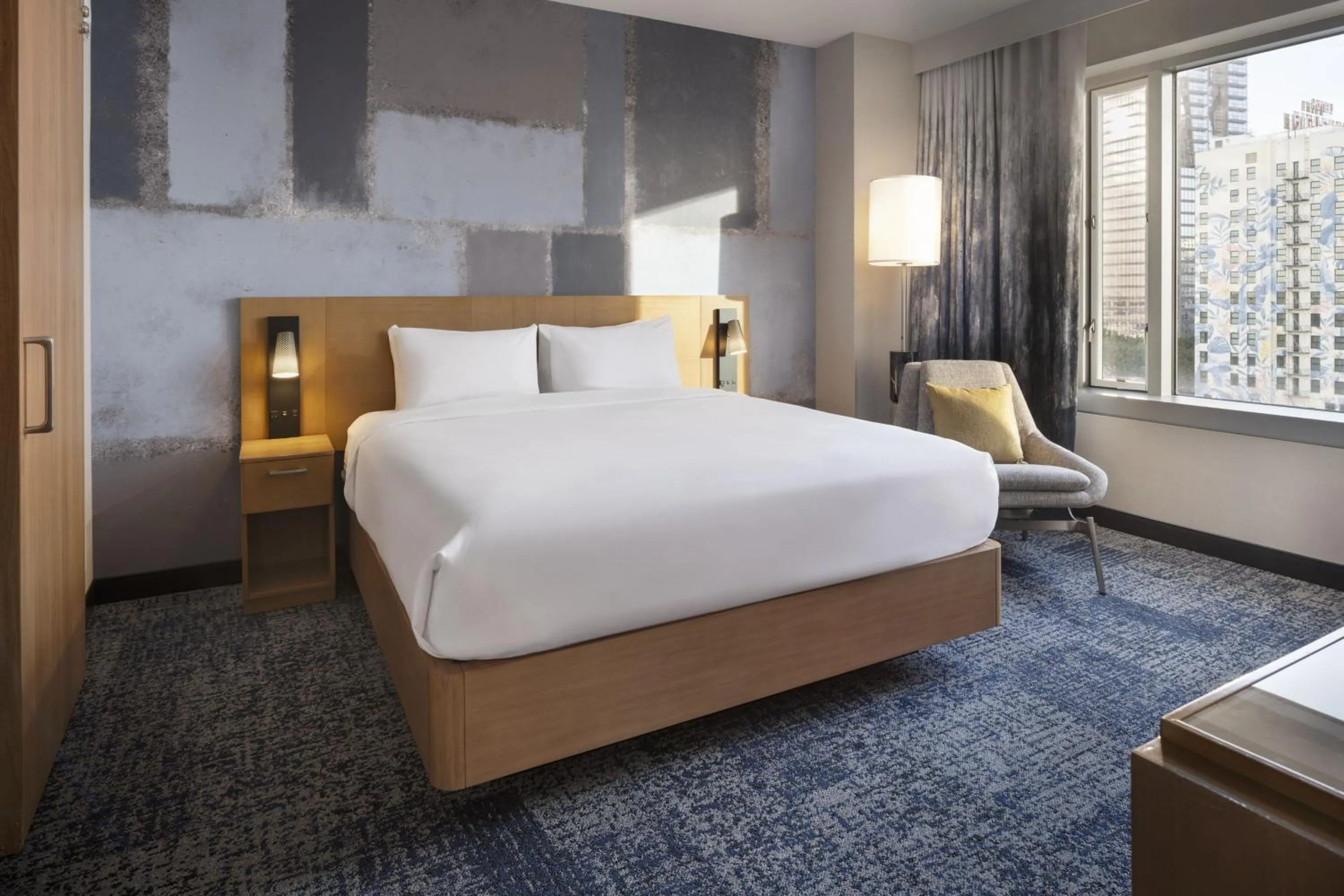 Bedroom, Bed in Courtyard by Marriott Los Angeles L.A. LIVE