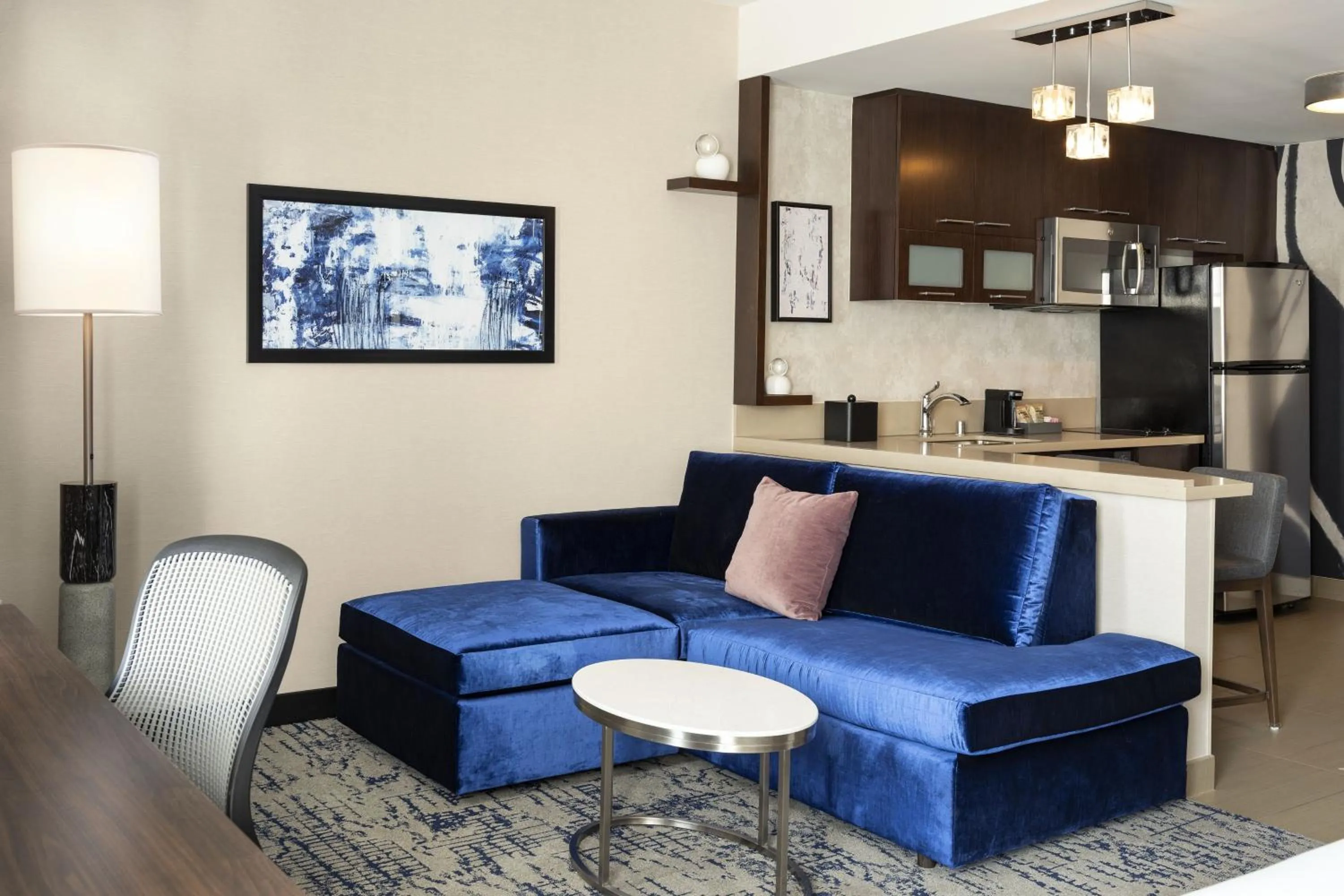 Living room in Residence Inn by Marriott Los Angeles L.A. LIVE