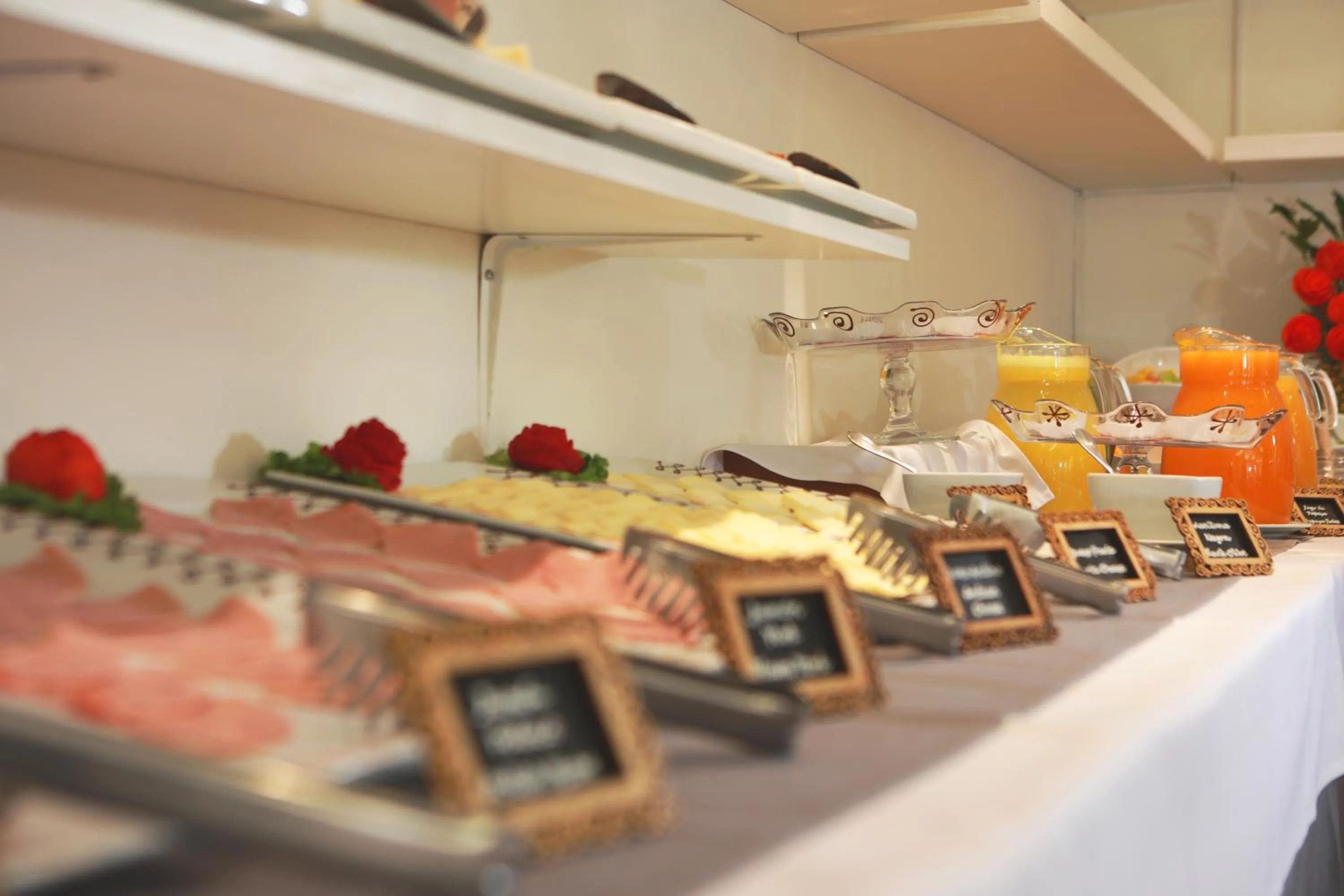 Food and drinks in San Agustin Plaza