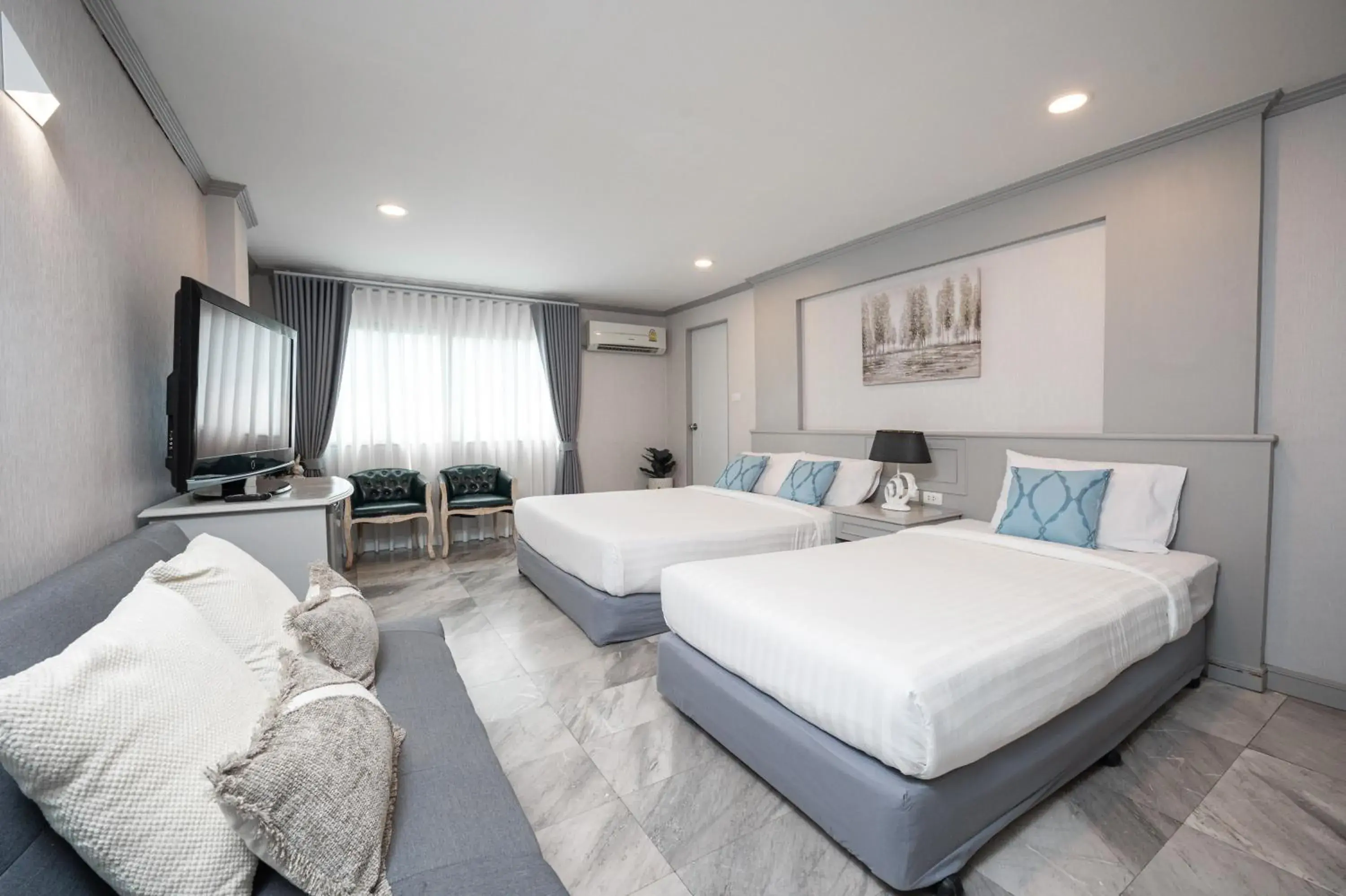 Family Room in Chaipat Hotel Family Room in Chaipat Hotel