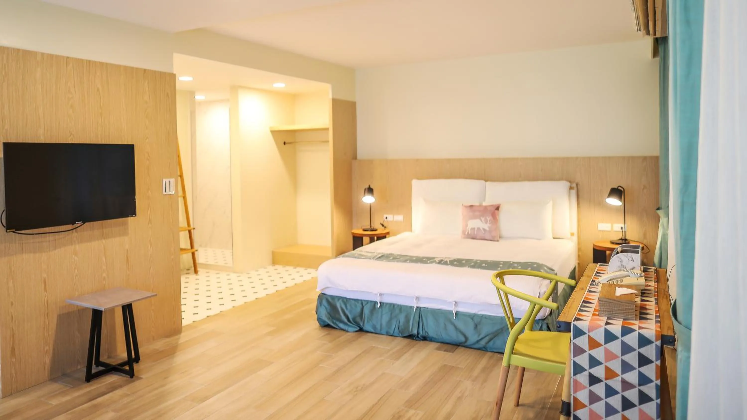 Photo of the whole room, Bed in Sea Passion Hotel