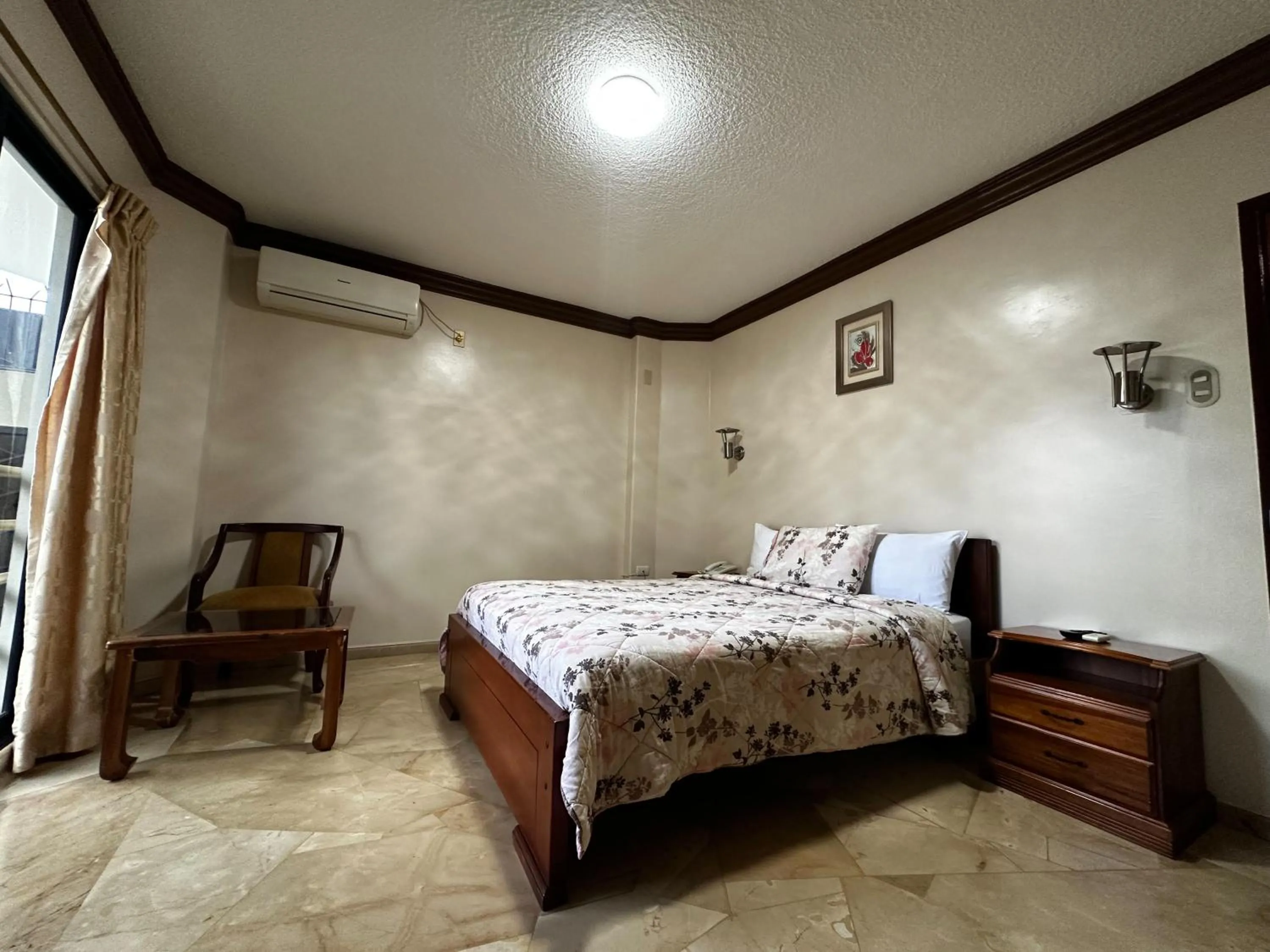 Bed in Hotel Bucaneiro