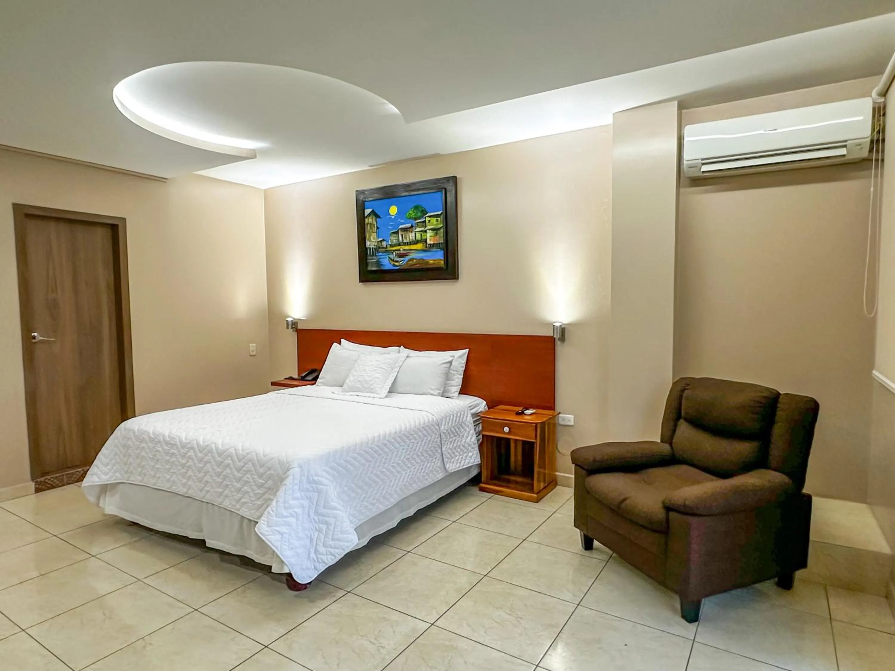 Bed in Hotel Bucaneiro