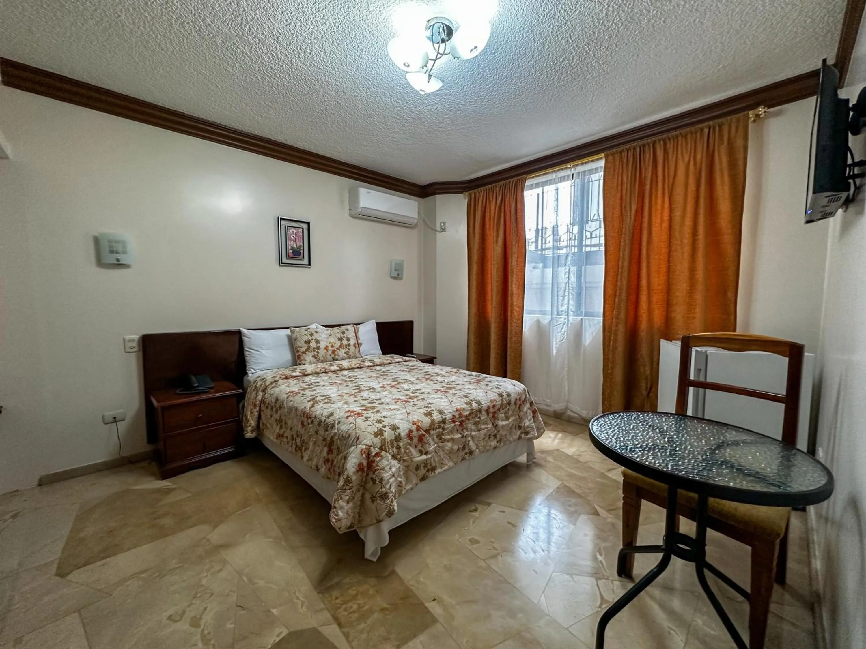 Bed in Hotel Bucaneiro