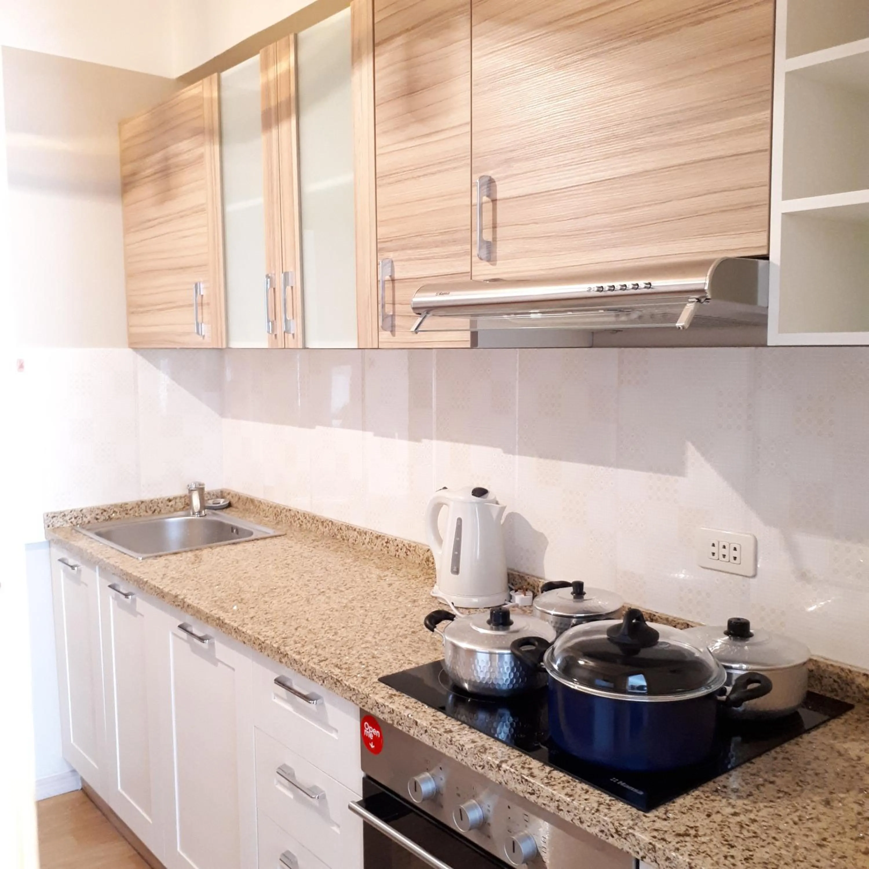 Kitchen or kitchenette in Continental Hotel