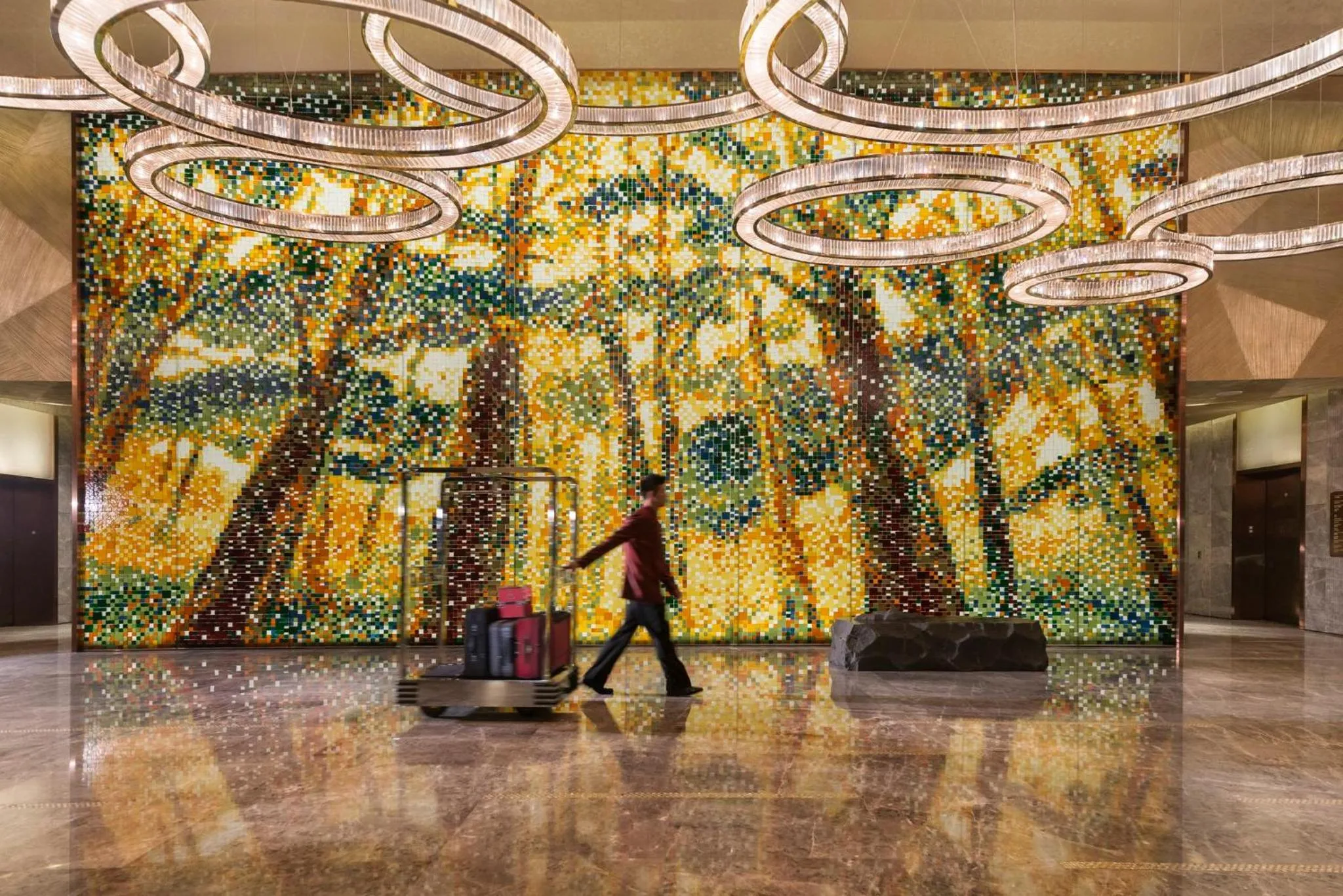 Lobby or reception in Mandarin Oriental Pudong, Shanghai