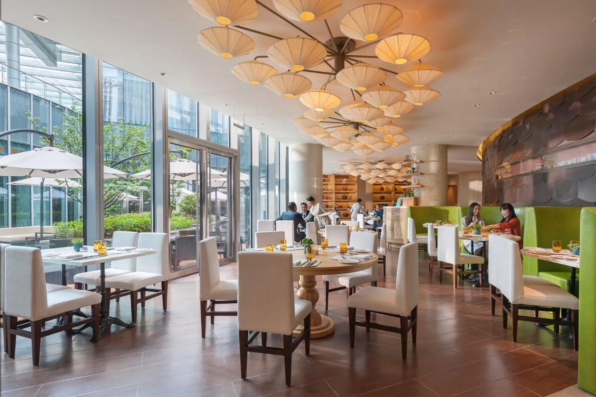 Restaurant/places to eat in Mandarin Oriental Pudong, Shanghai