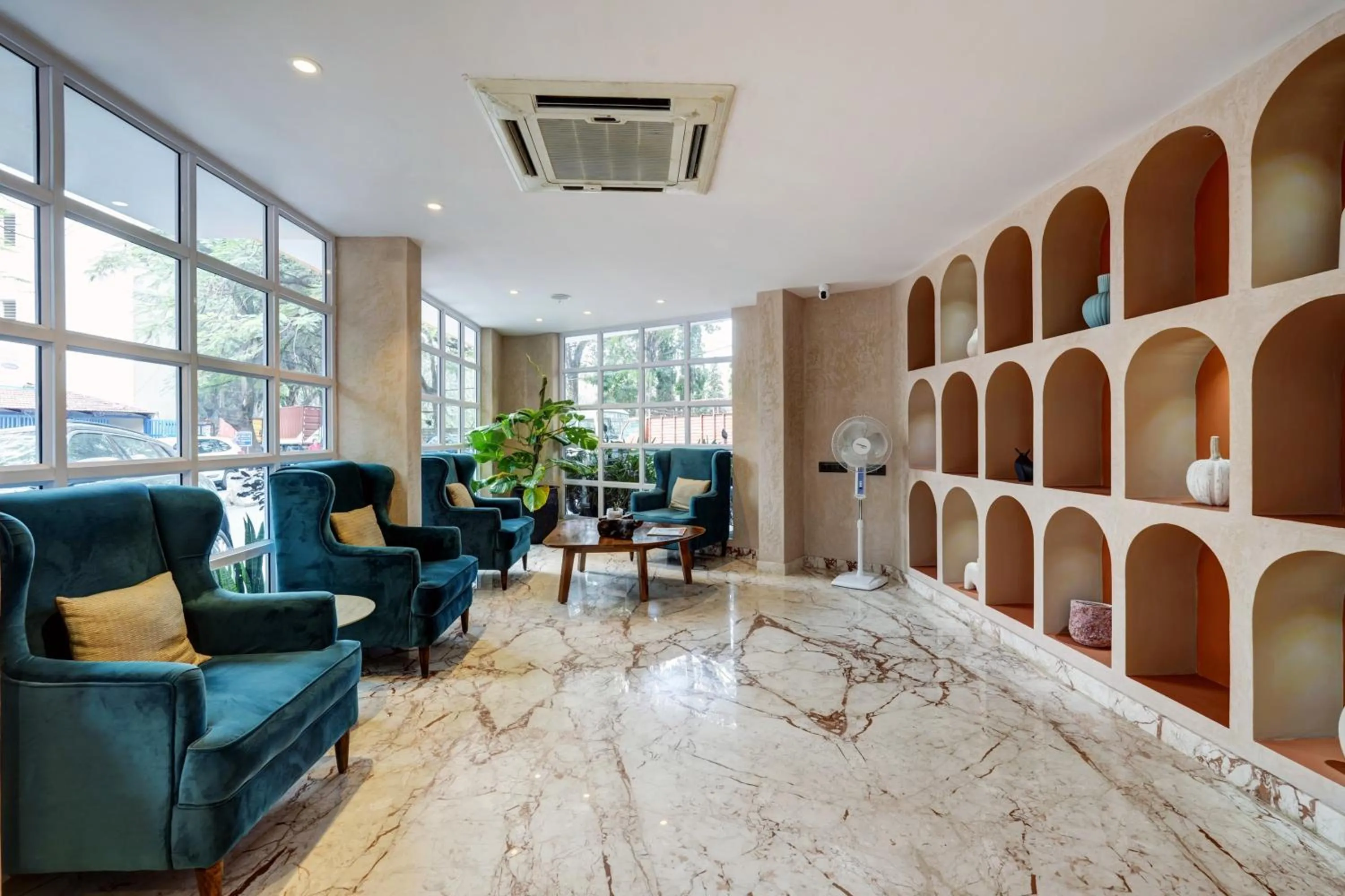 Lobby or reception in Astra Hotels & Suites - Koramangala