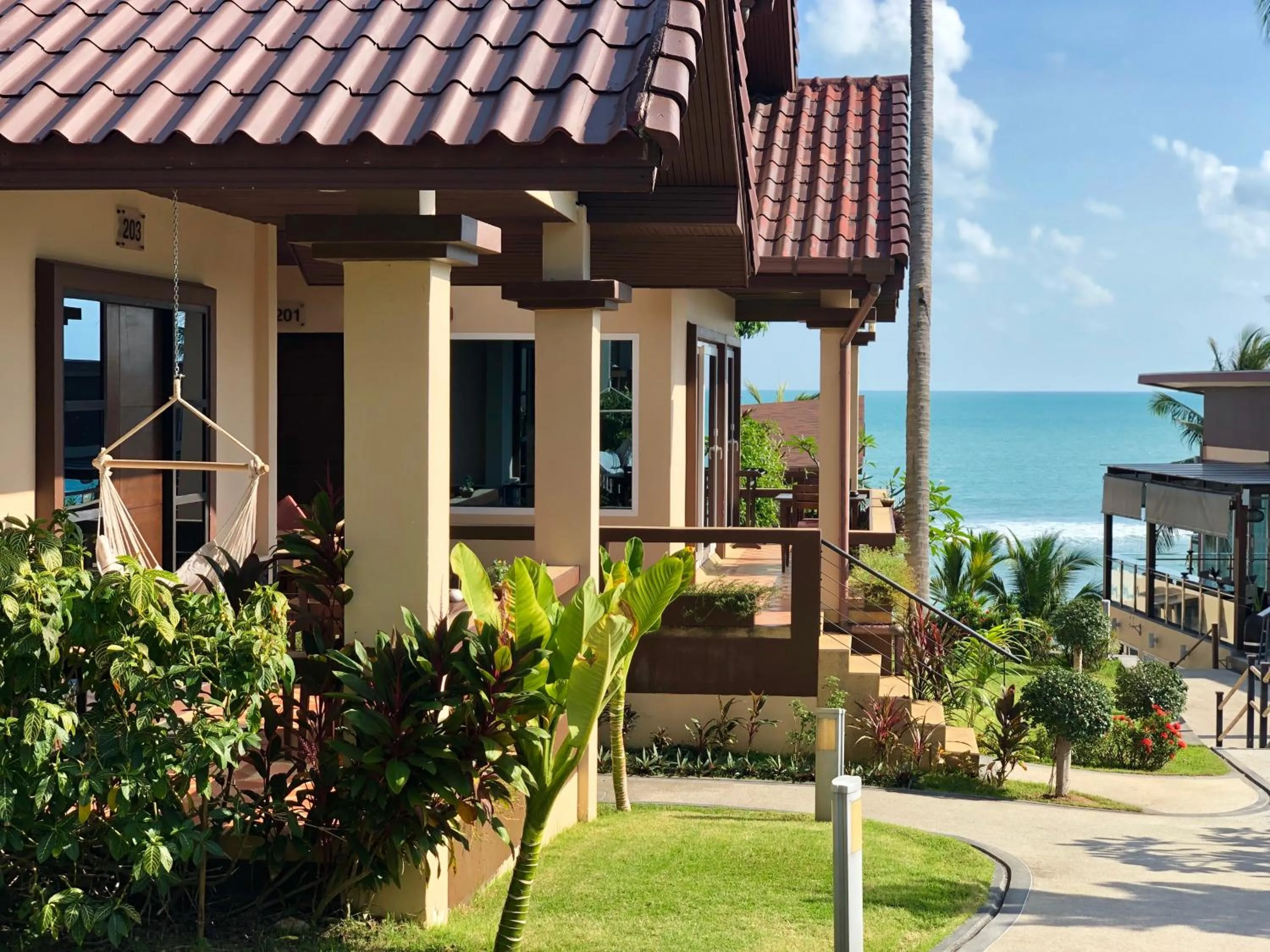 Property building in Royal Beach Boutique Resort & Spa Koh Samui