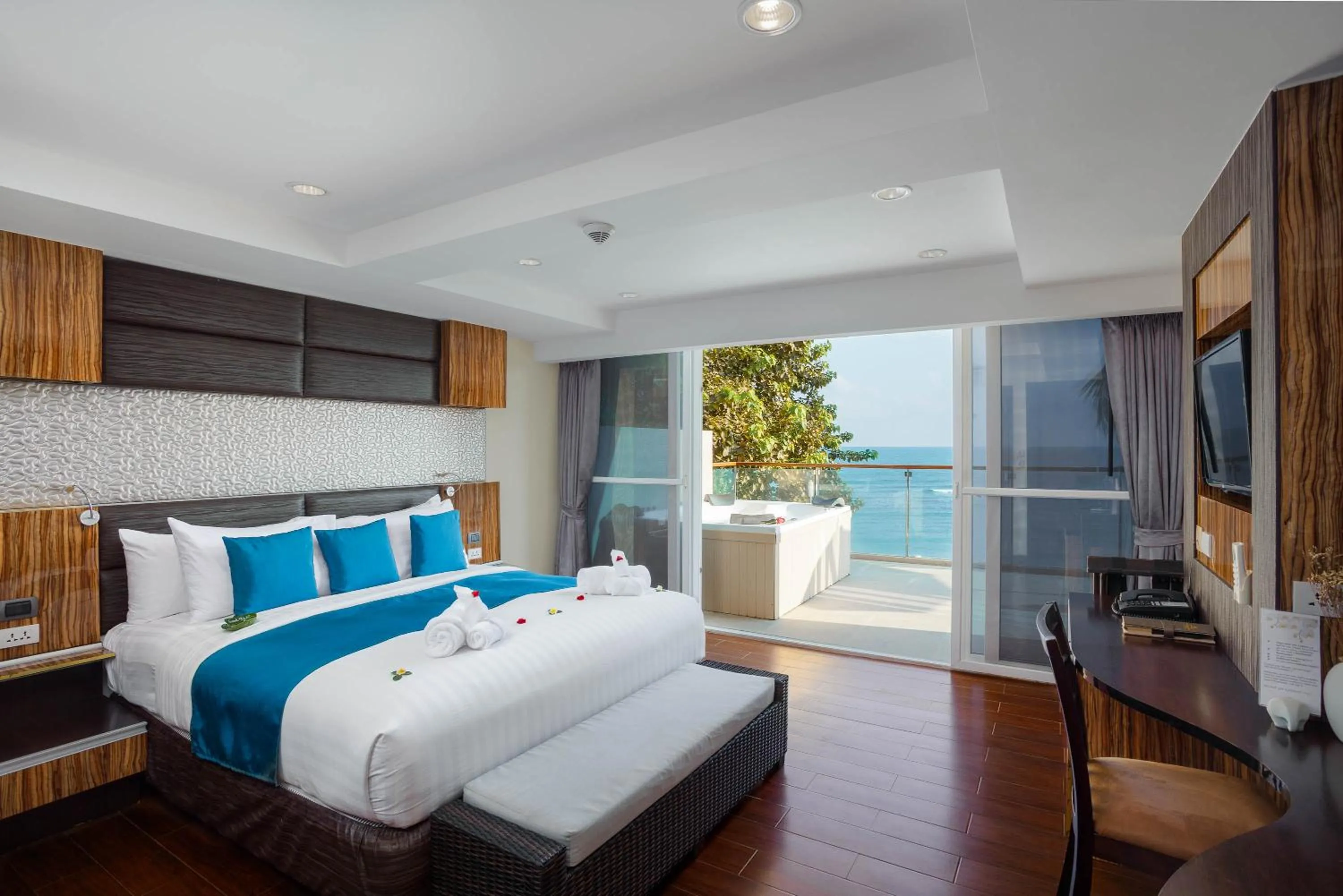 Photo of the whole room, Bed in Royal Beach Boutique Resort & Spa Koh Samui