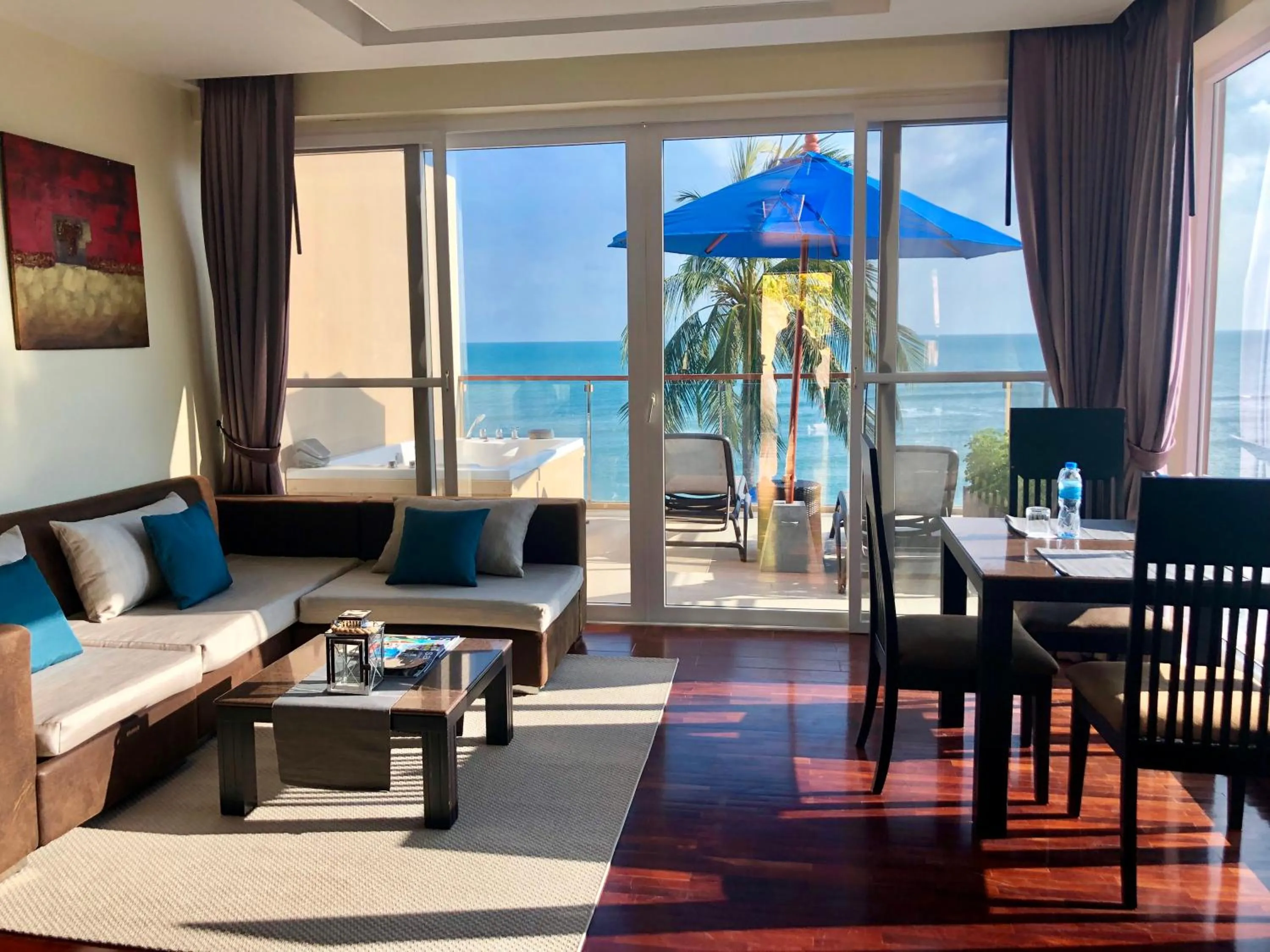 Living room in Royal Beach Boutique Resort & Spa Koh Samui