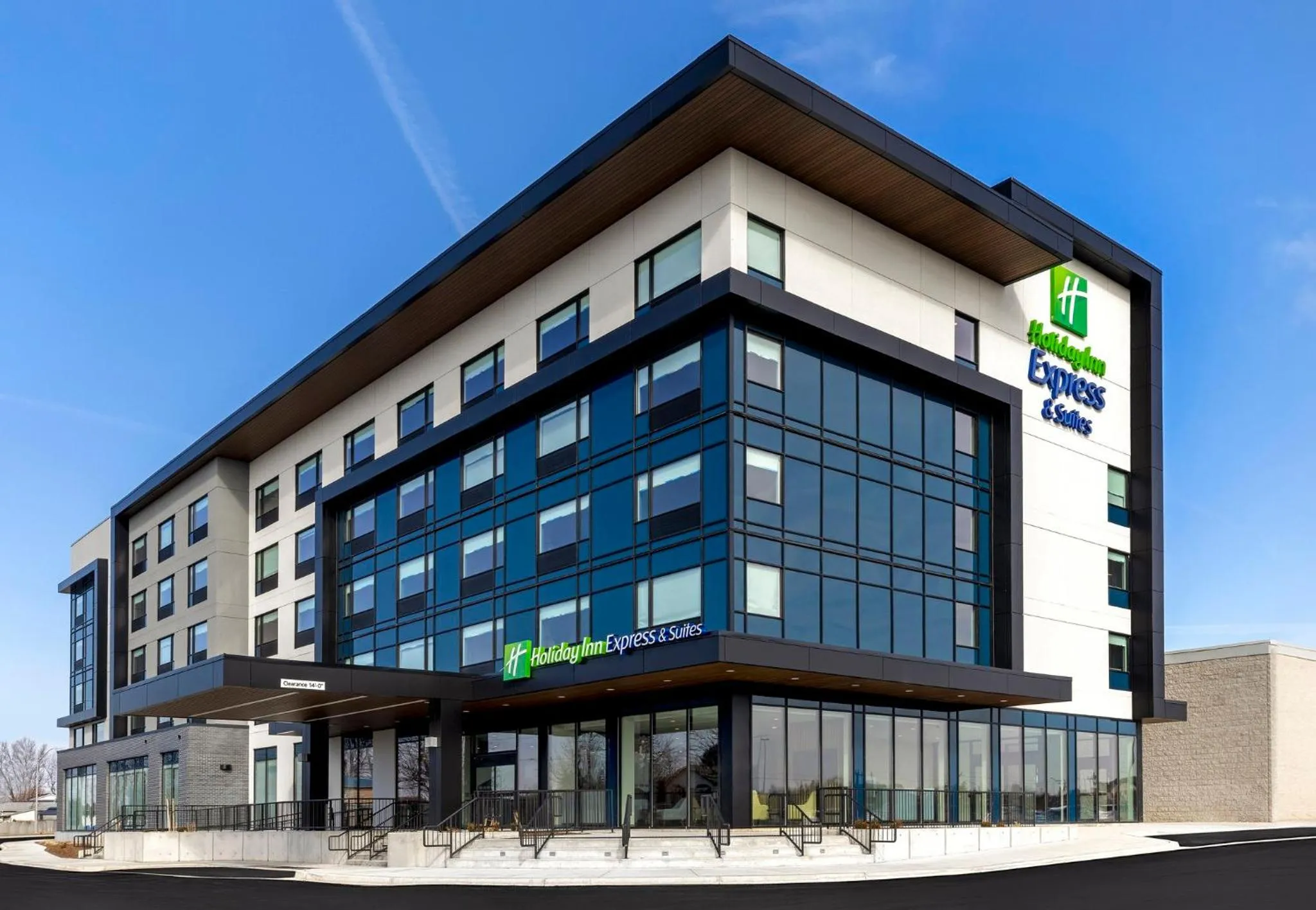 Holiday Inn Express & Suites St Thomas