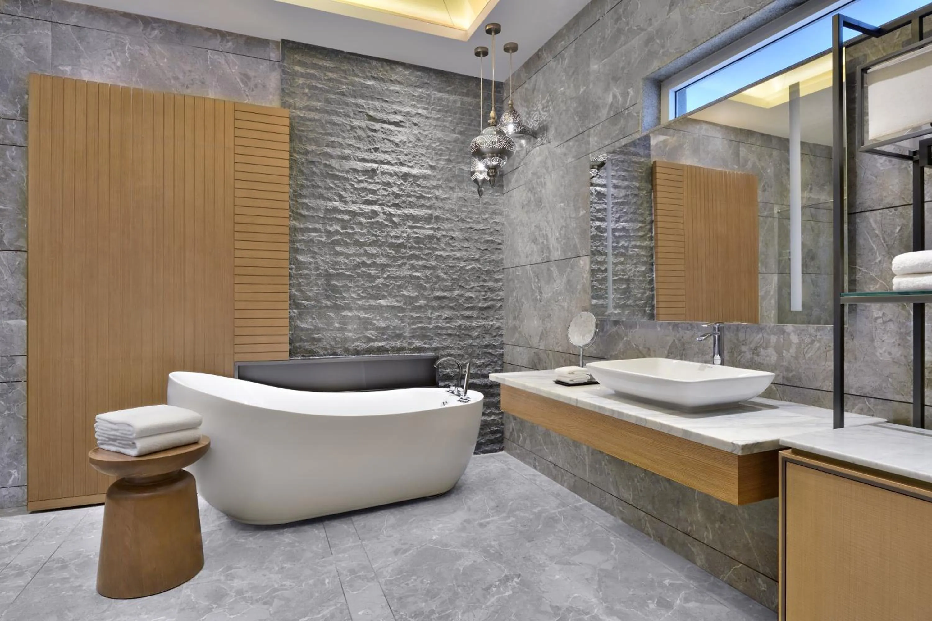 Shower in Coorg Marriott Resort & Spa