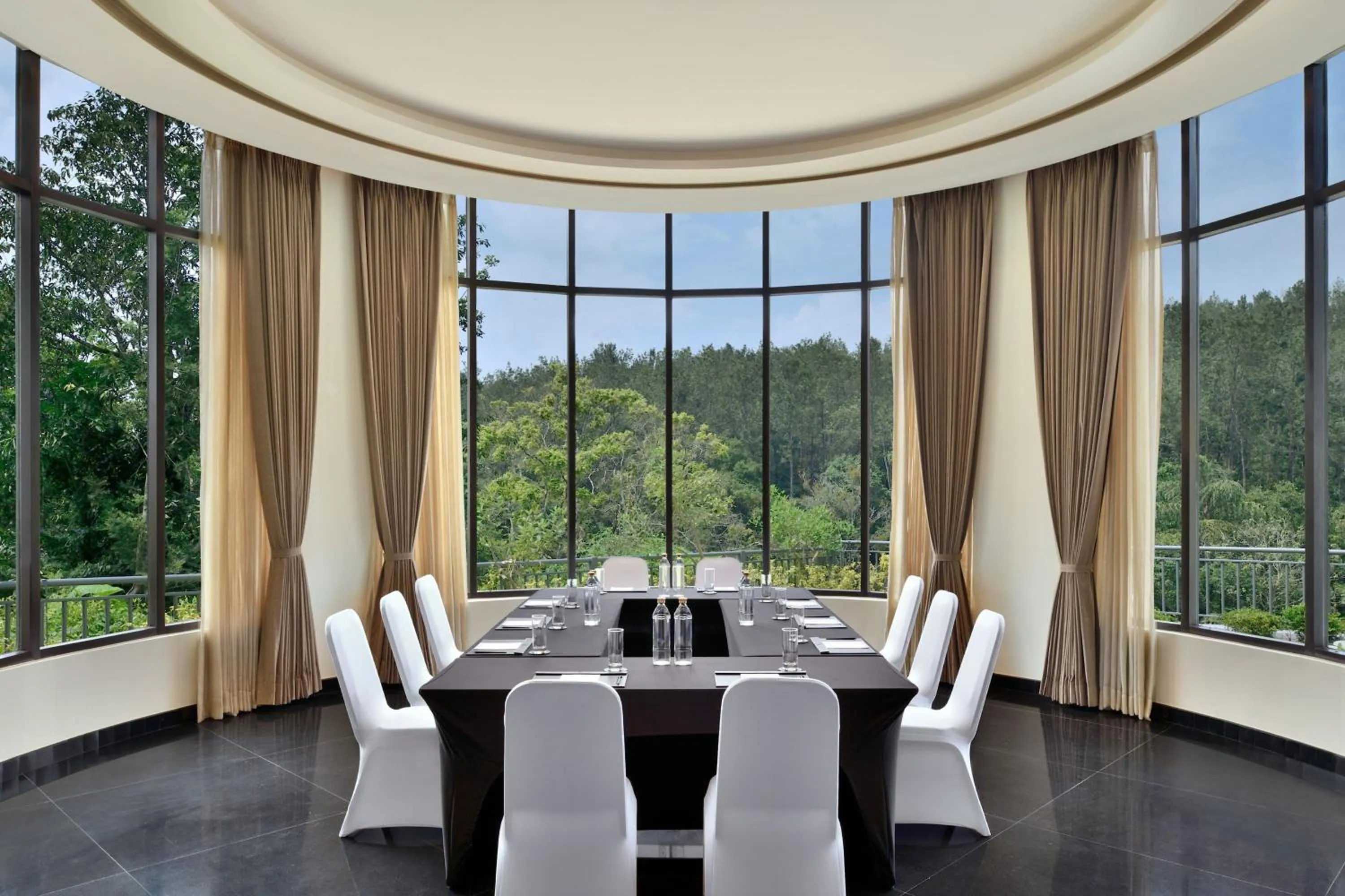 Meeting/conference room in Coorg Marriott Resort & Spa