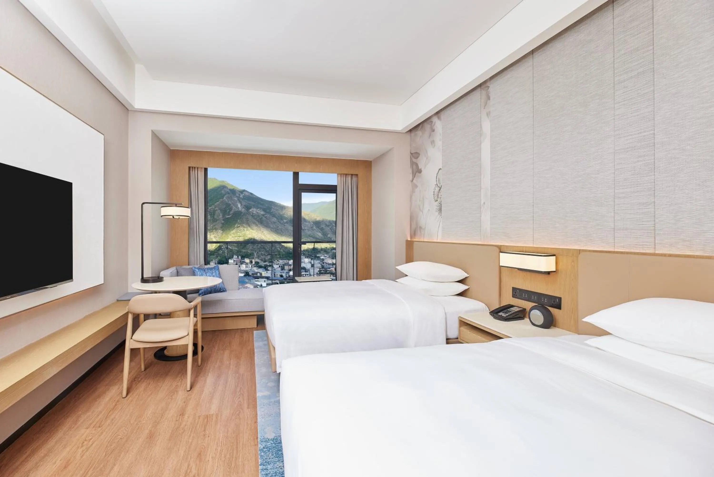 Photo of the whole room, Bed in Courtyard by Marriott Jiuzhaigou