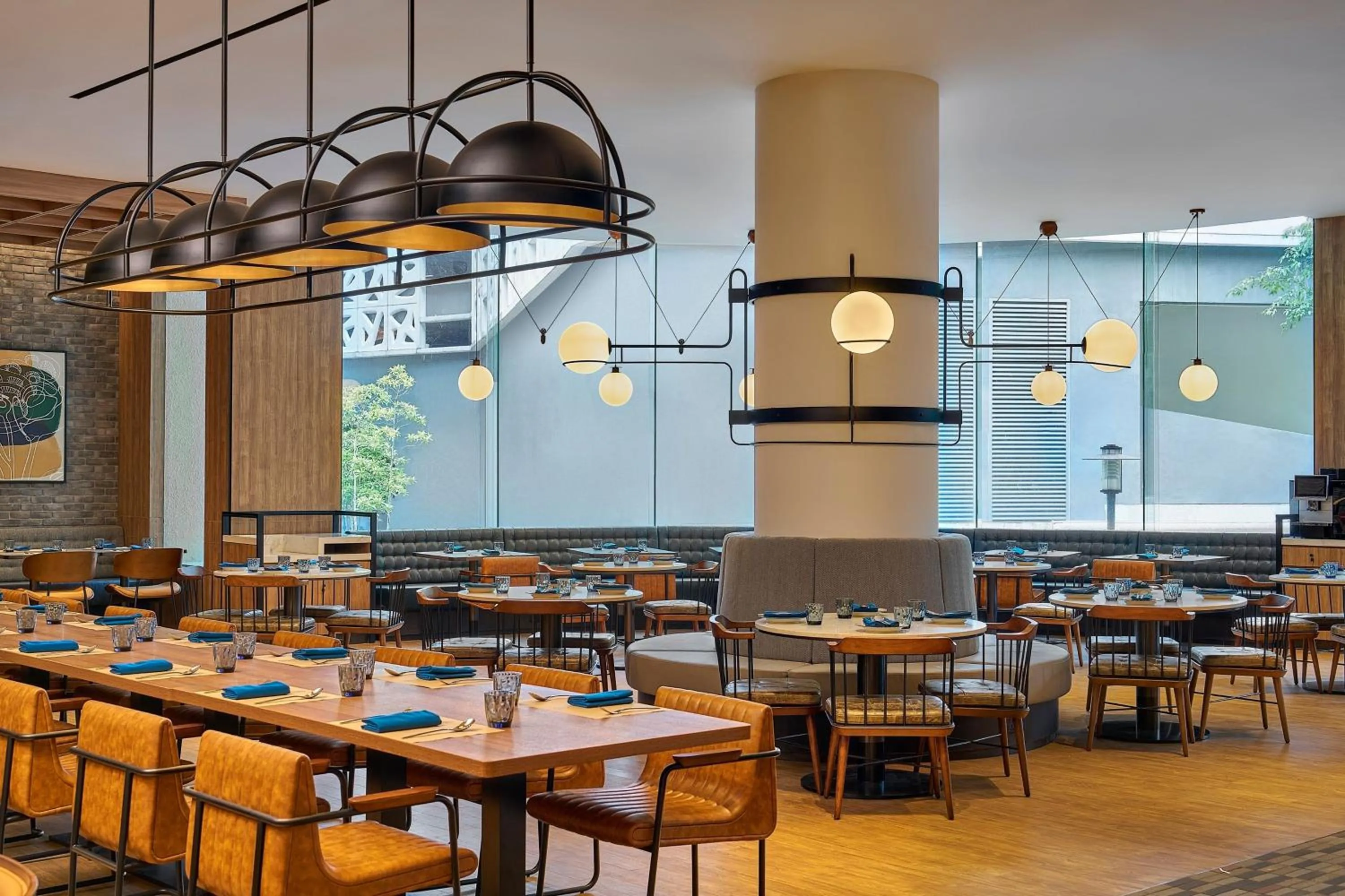 Restaurant/places to eat in Four Points by Sheraton Kuala Lumpur, City Centre