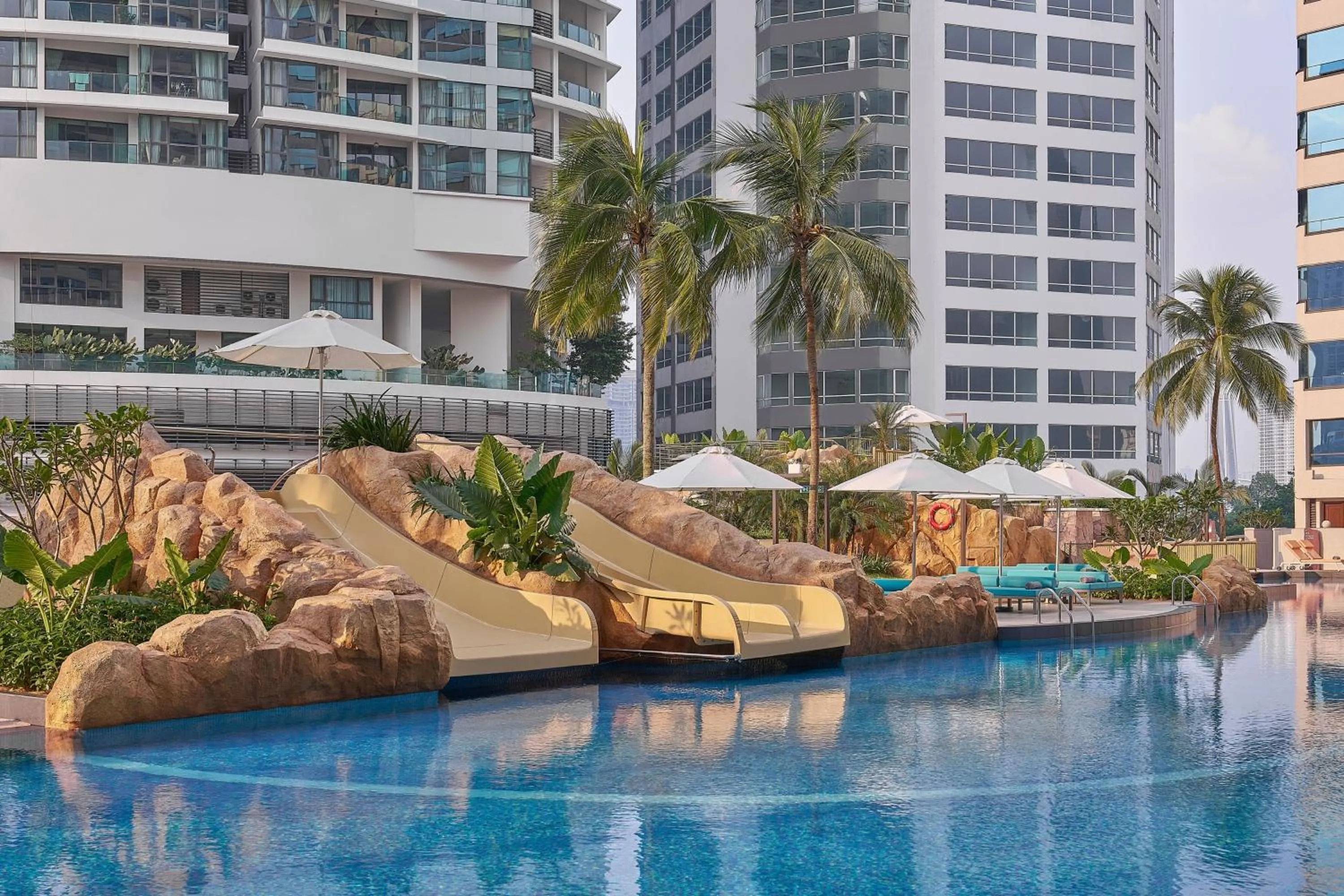 Swimming pool in Four Points by Sheraton Kuala Lumpur, City Centre