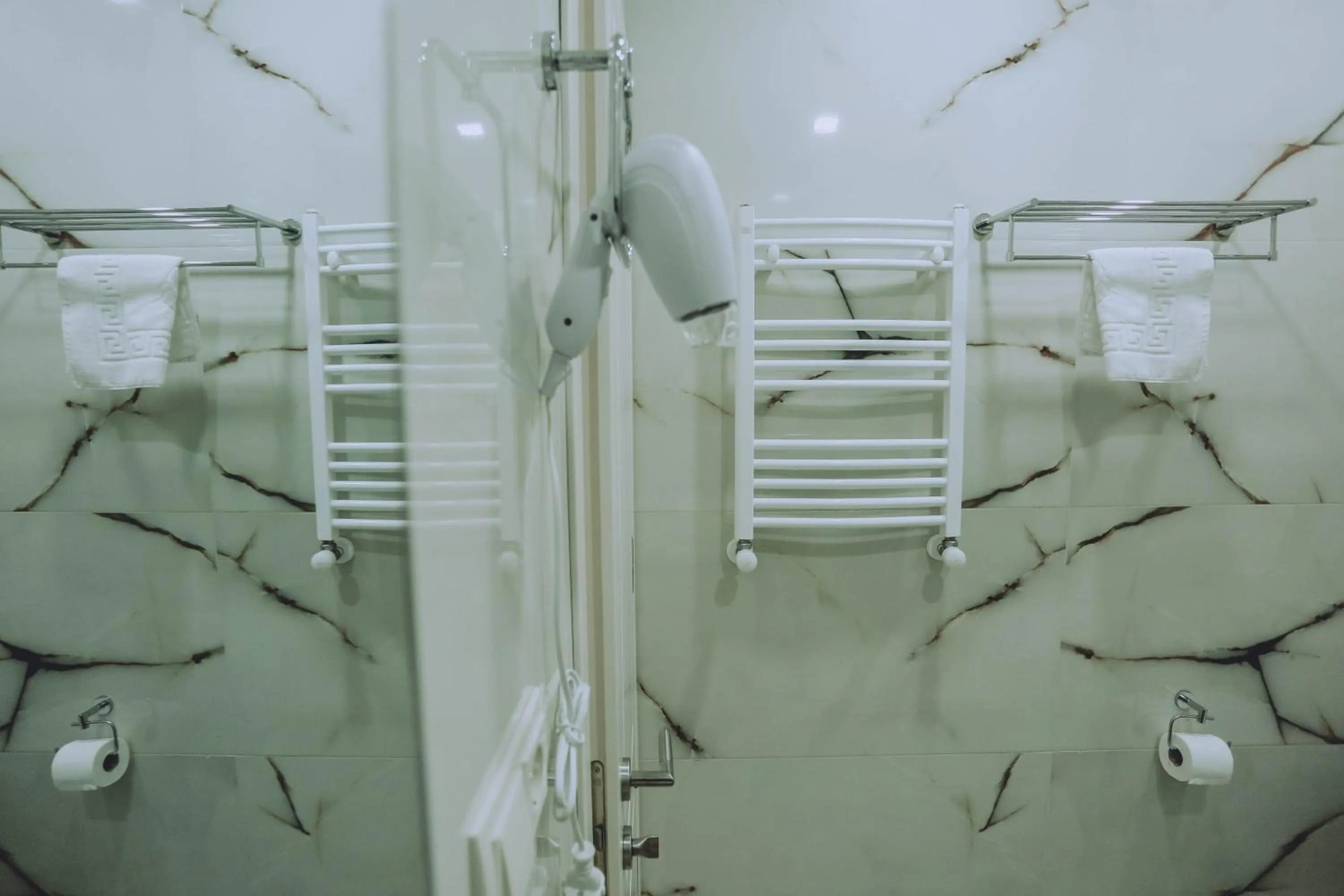 Shower in Royal Medis Hotel