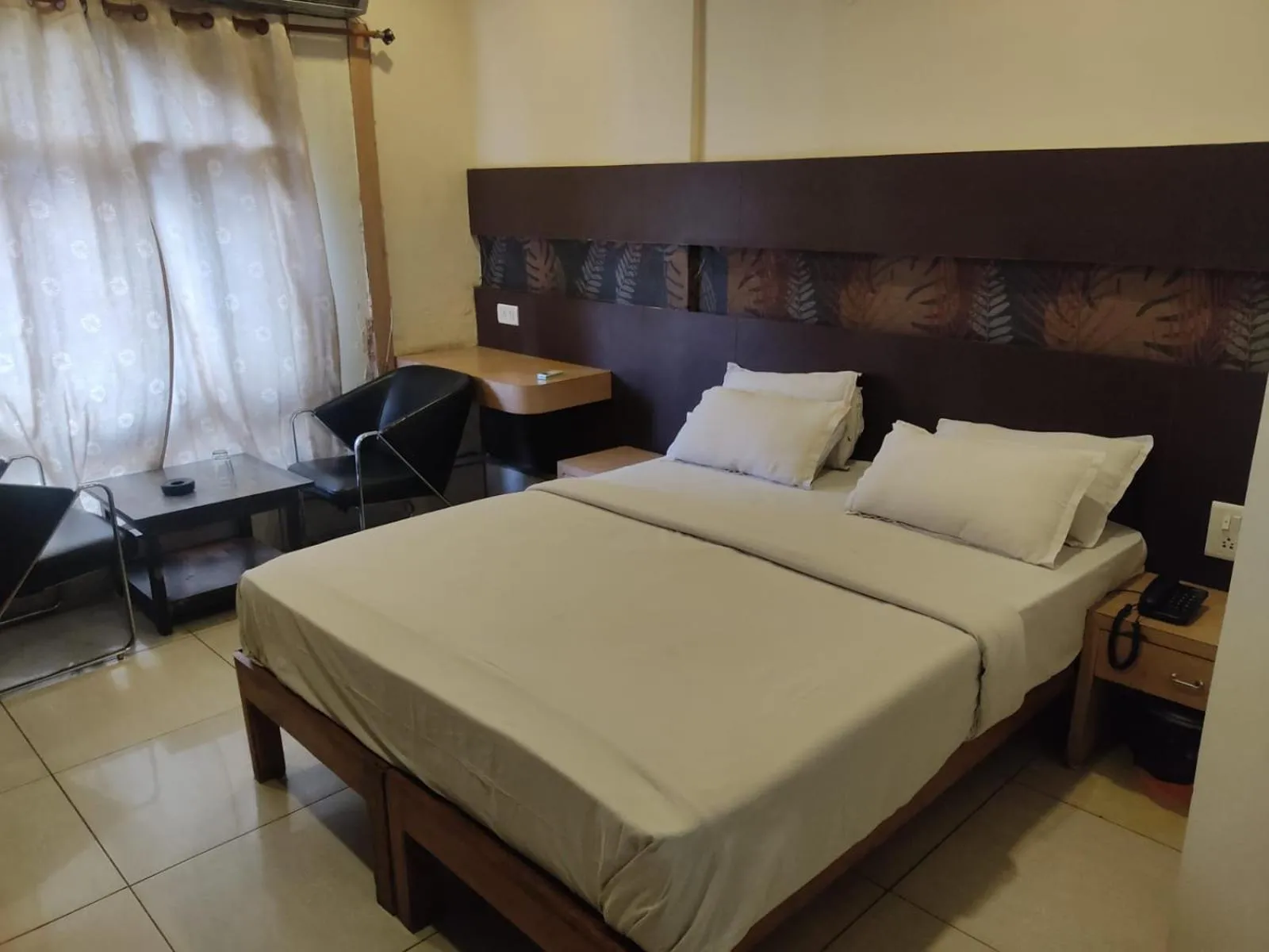 Bedroom, Bed in Hotel pleasure palace