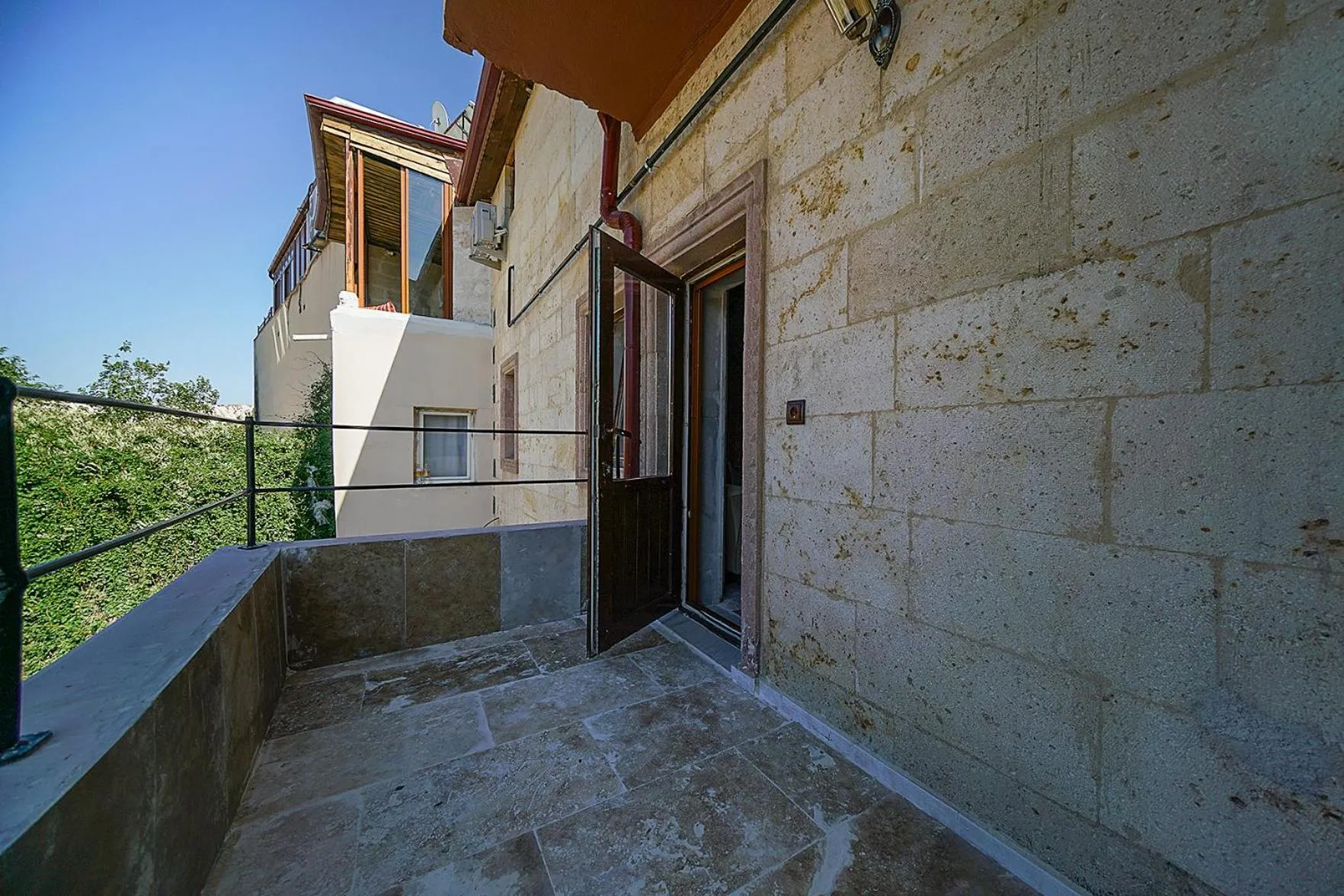 Balcony/Terrace in Aysel Inn House