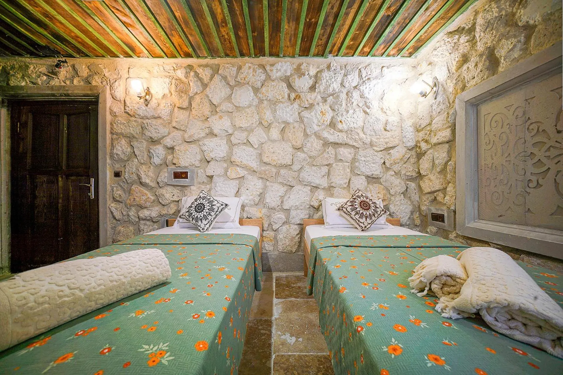 Bed in Aysel Inn House