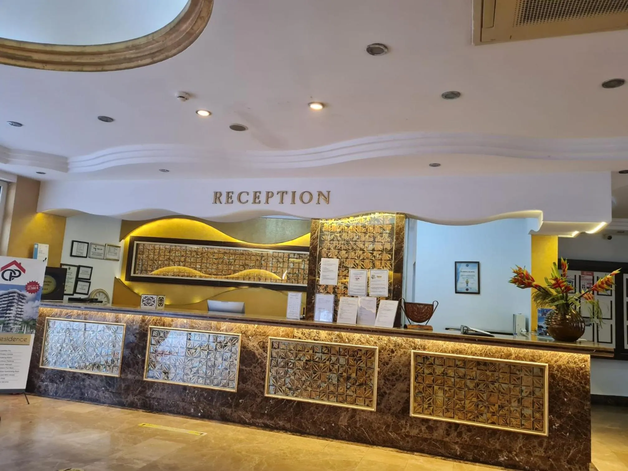 Lobby or reception in Kleopatra Ada Hotel