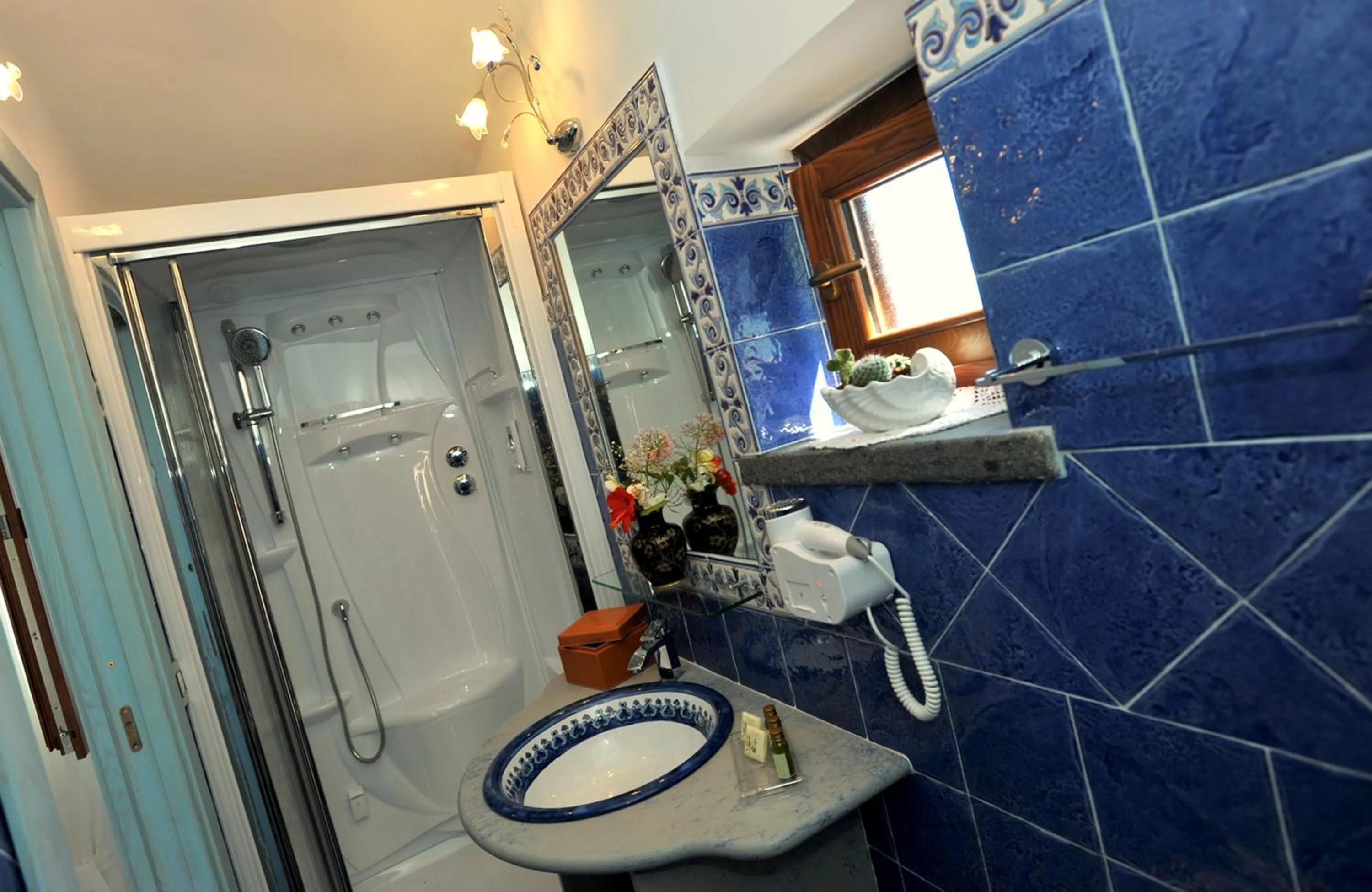 Bathroom in World Center