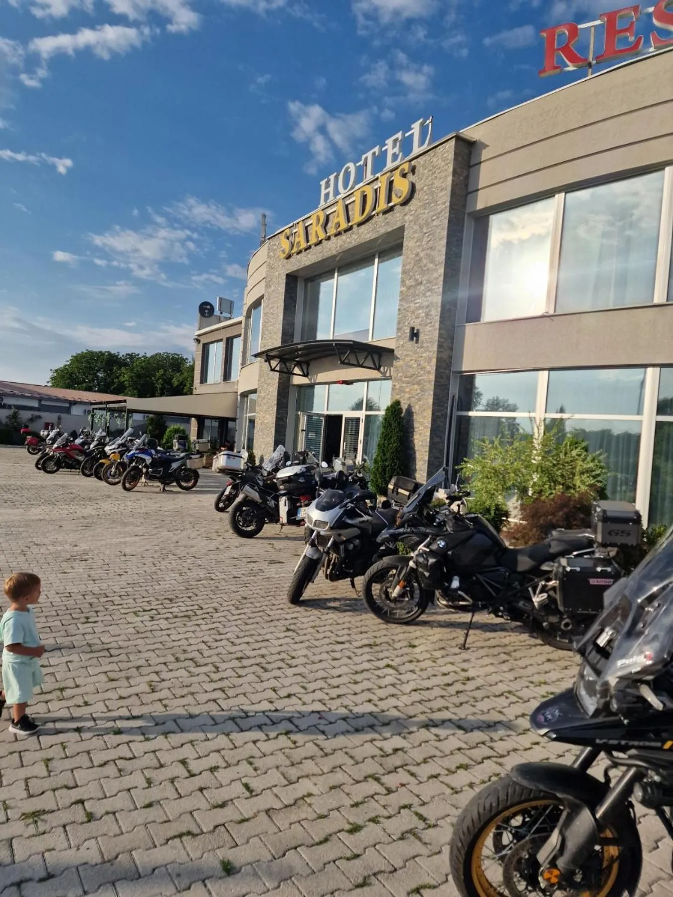 Property building in Hotel Saradis