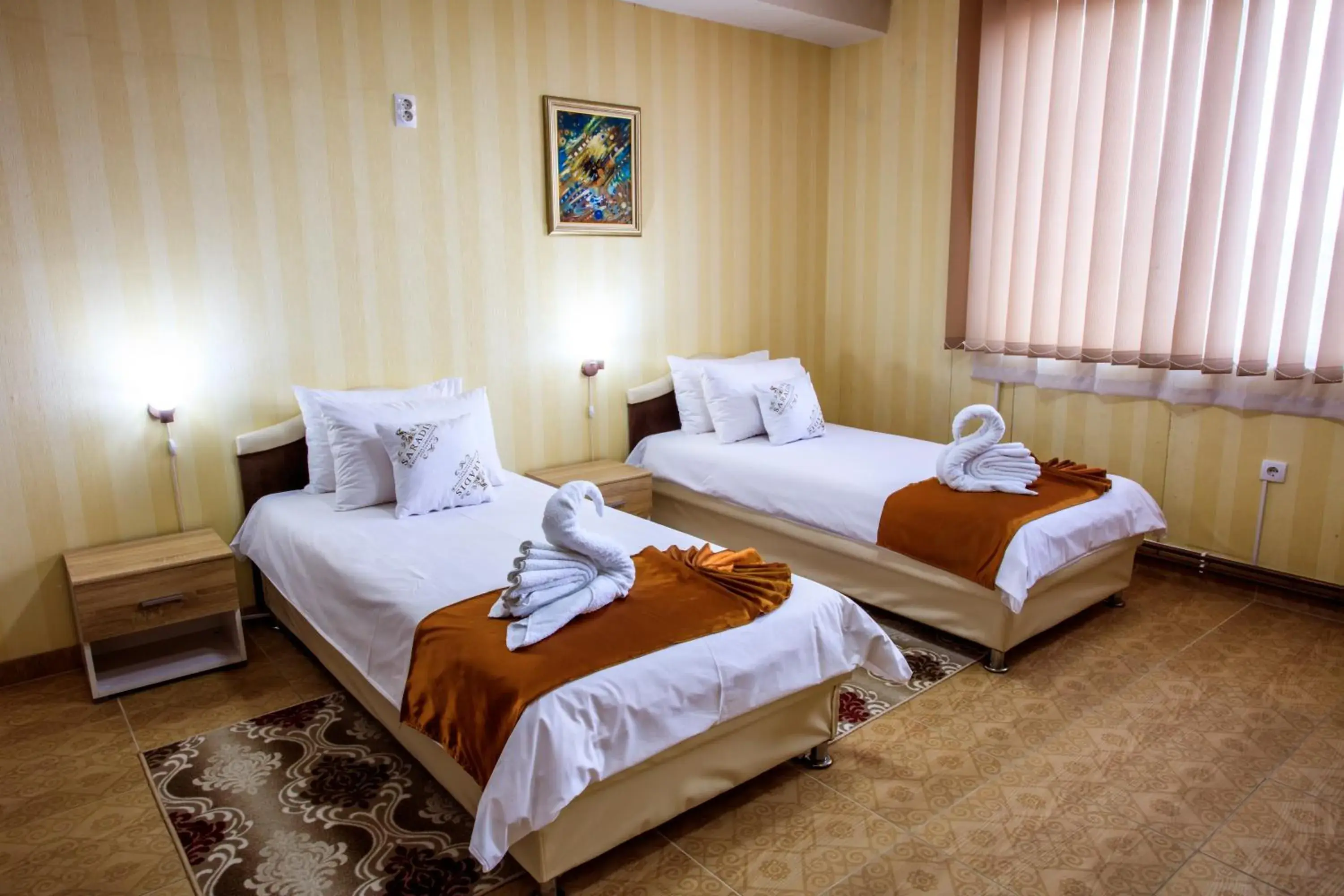 Twin Room in Hotel Saradis Twin Room in Hotel Saradis