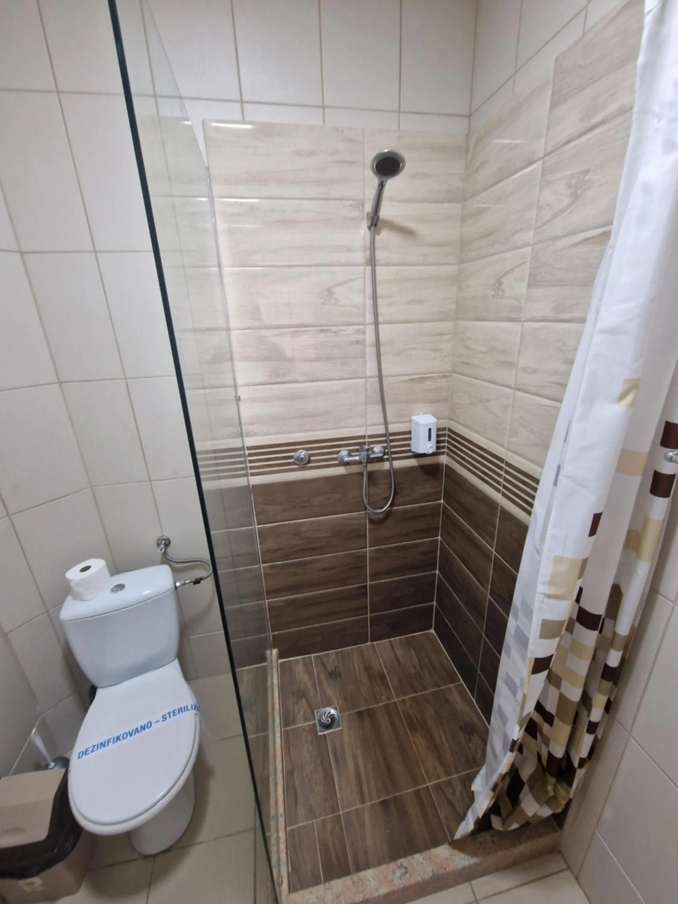 Property building in Hotel Saradis