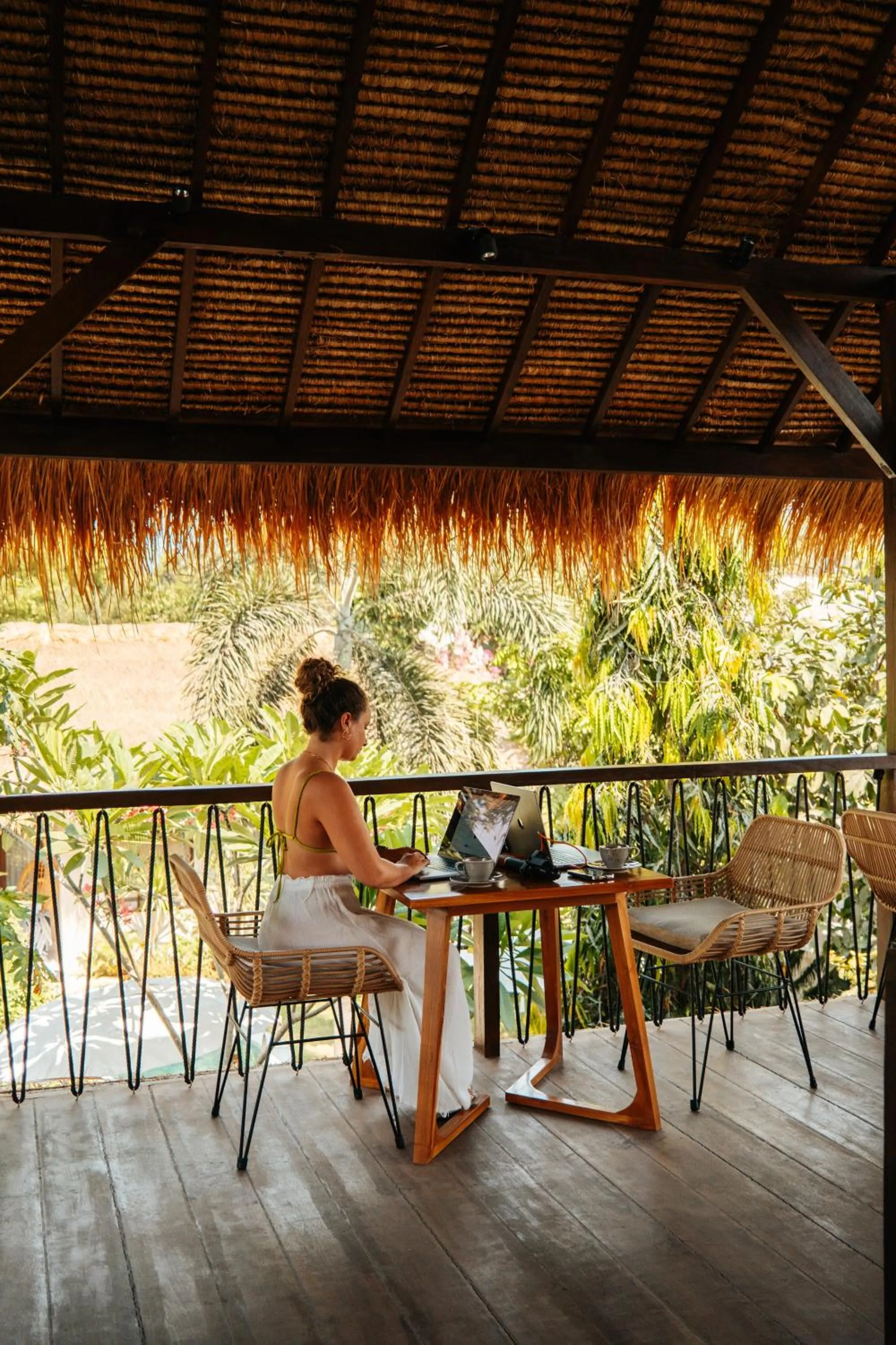 Day in Hani Hideaway