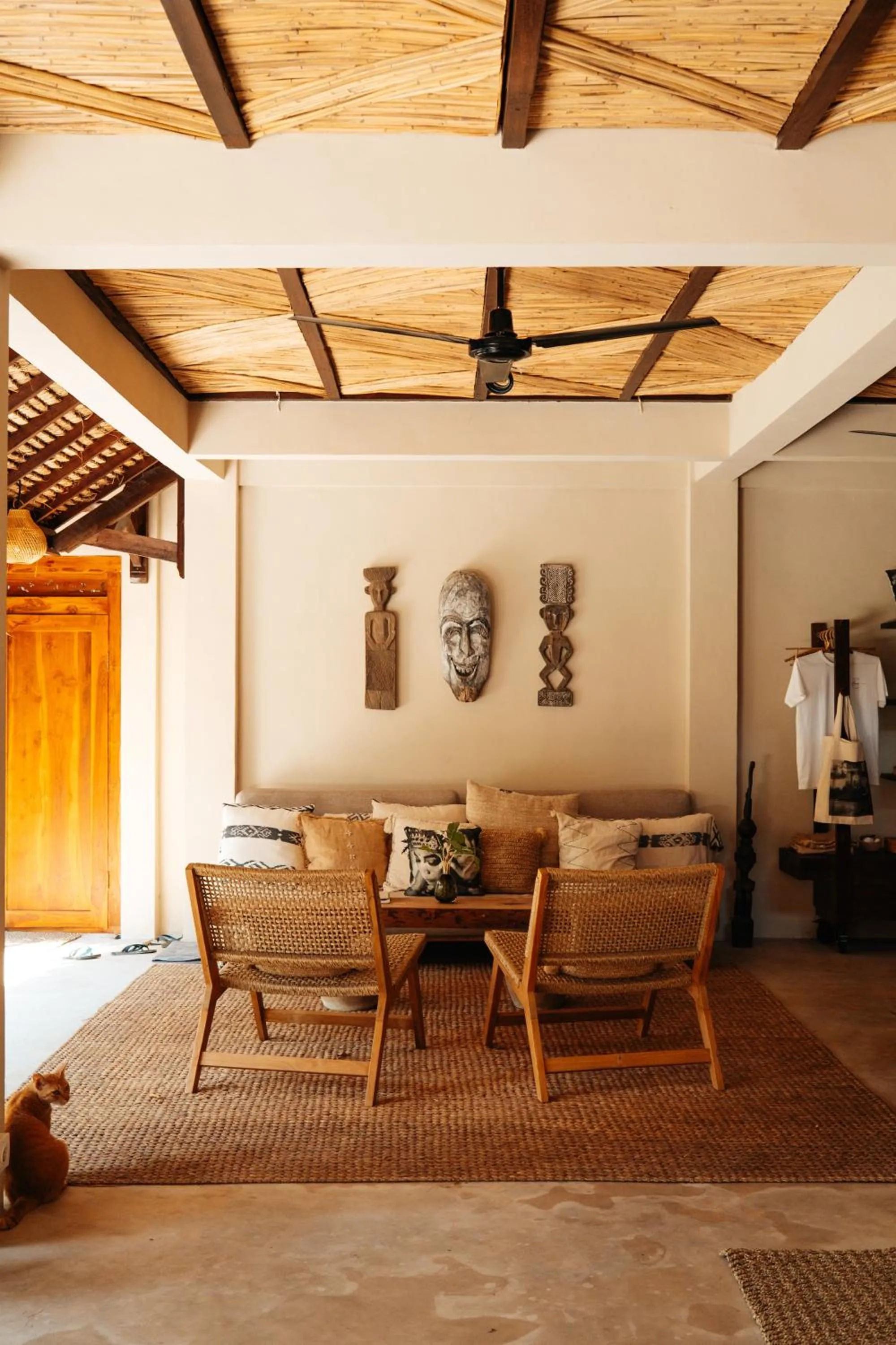 Seating area in Hani Hideaway