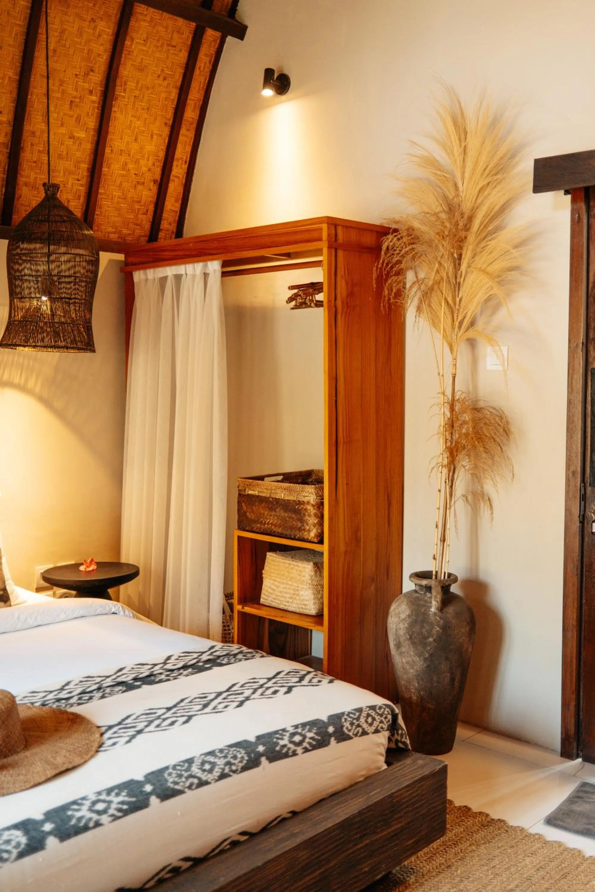 Bedroom, Bed in Hani Hideaway