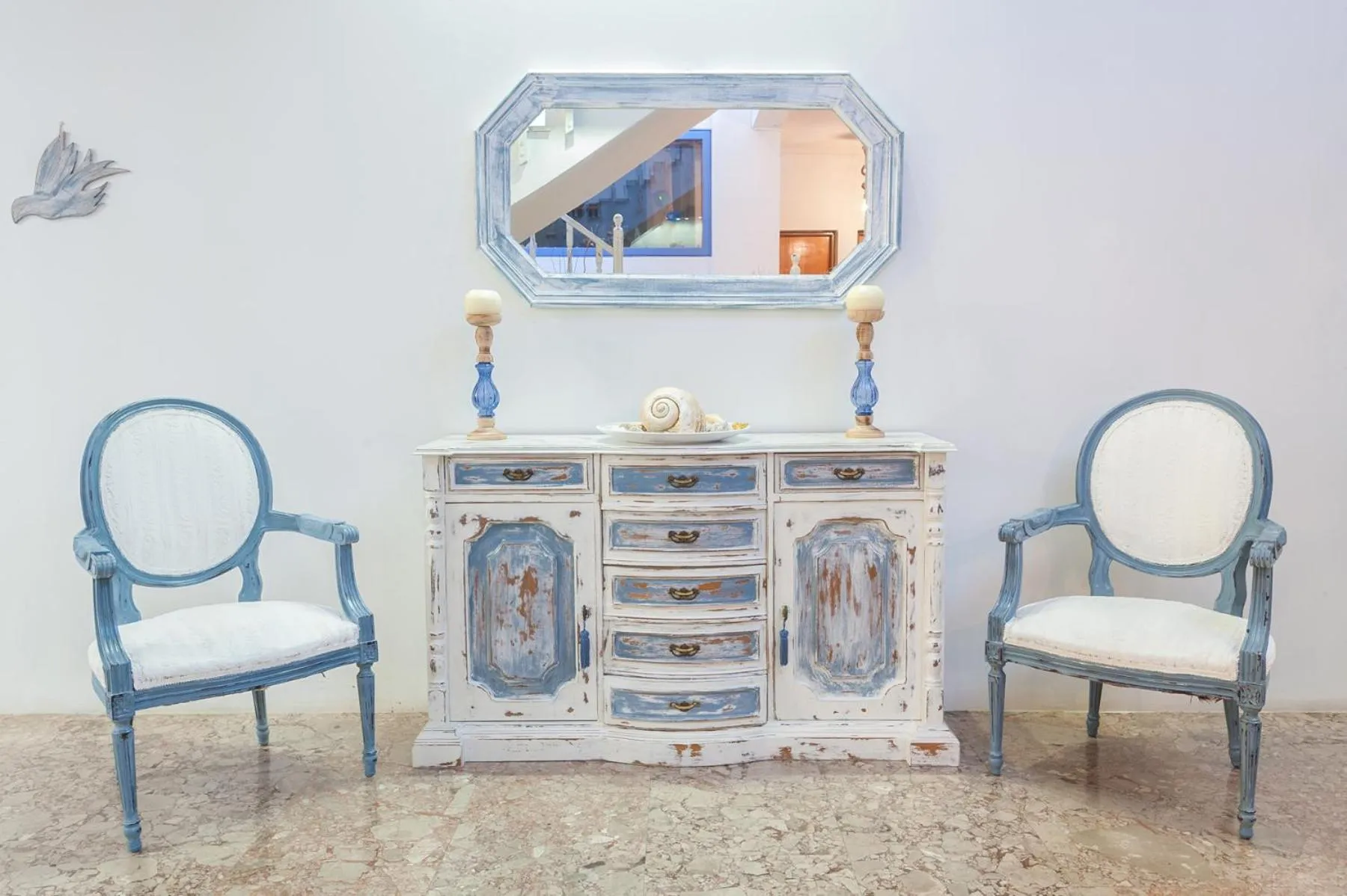 Living room in To Kyma