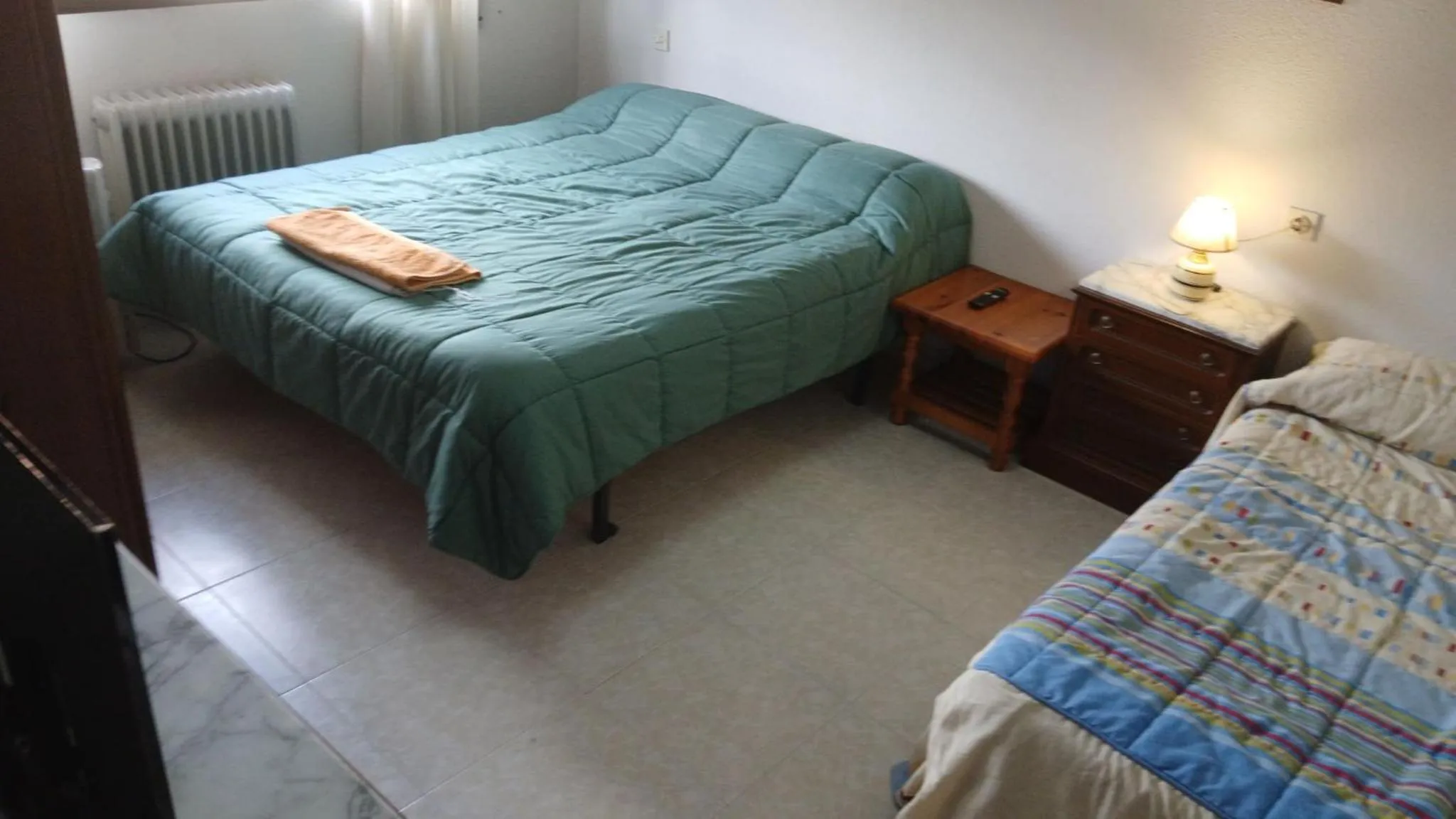 Bed in Private Double Room Toledo