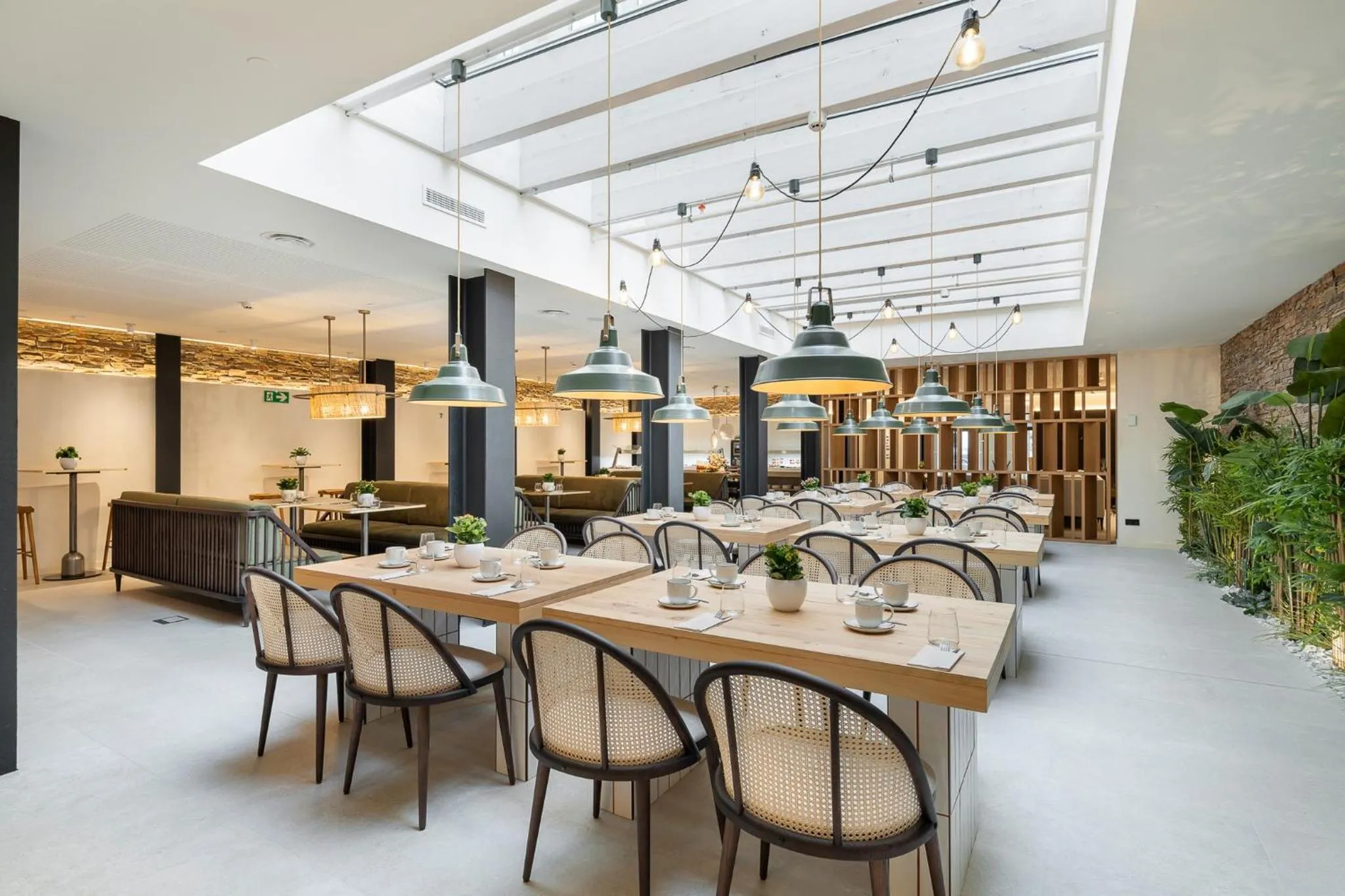 Breakfast in Sercotel EsteOeste