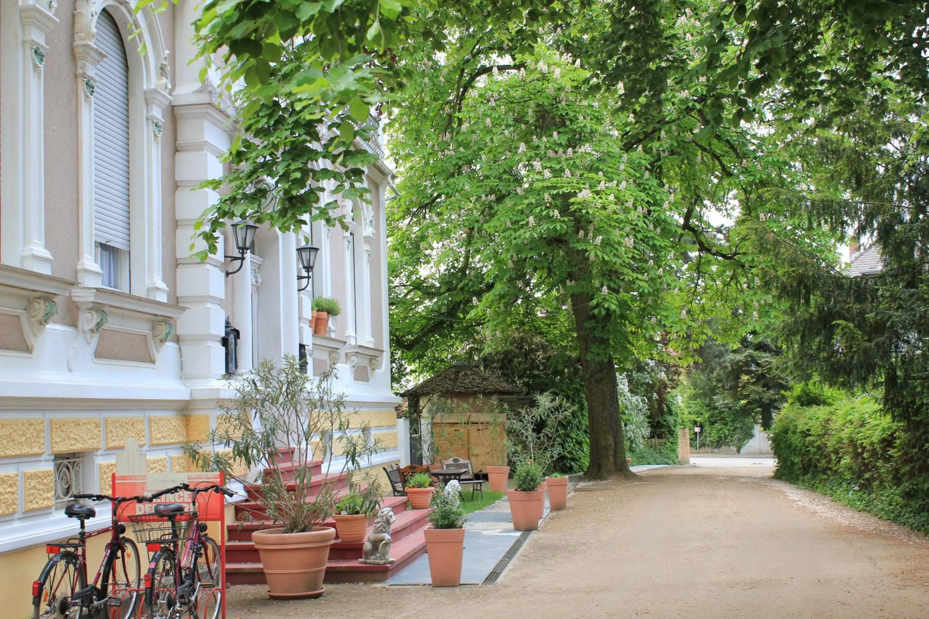 Facade/entrance in Hotel Waldfriede