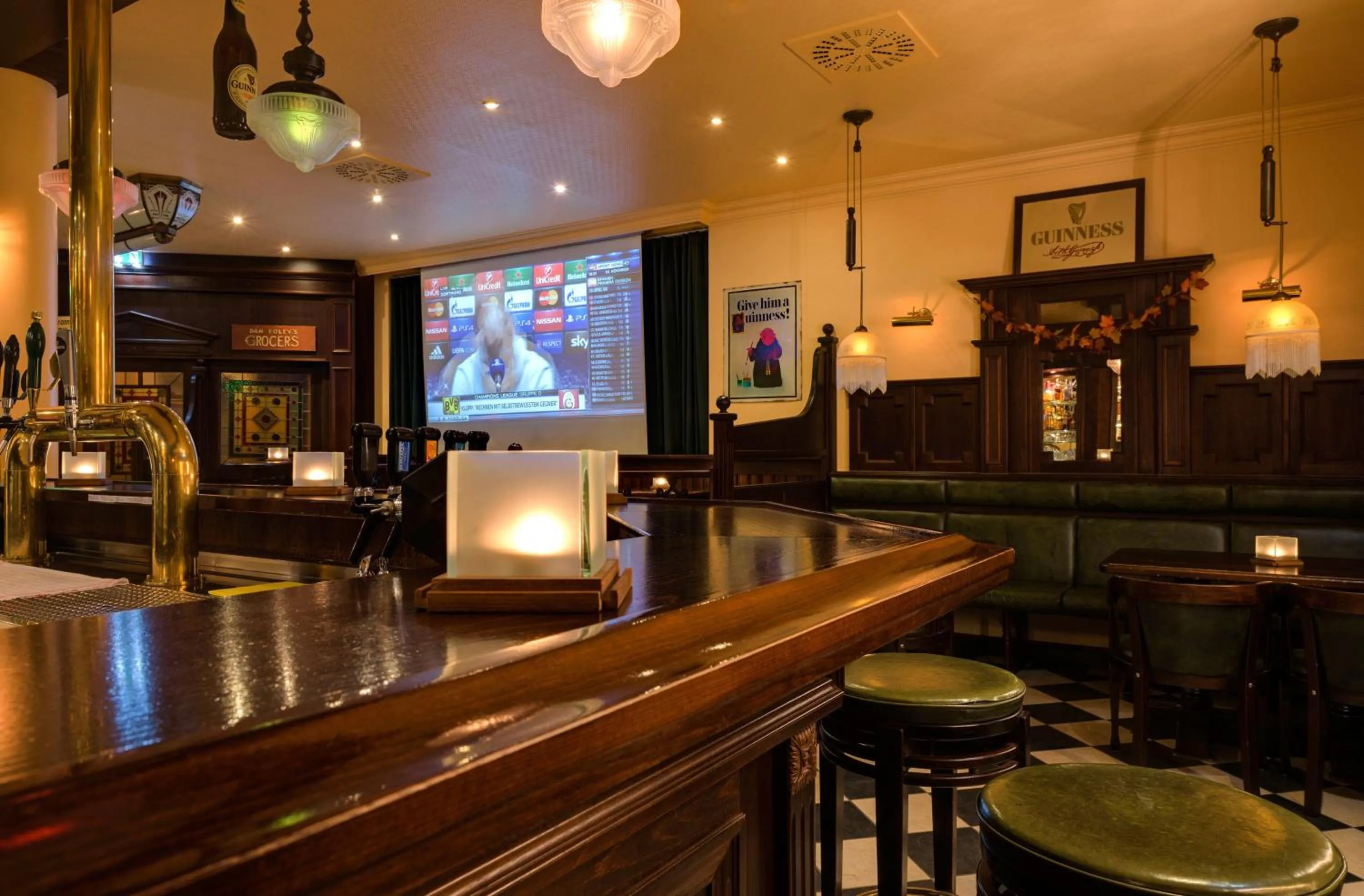 Restaurant/places to eat in Hotel Aquamarin