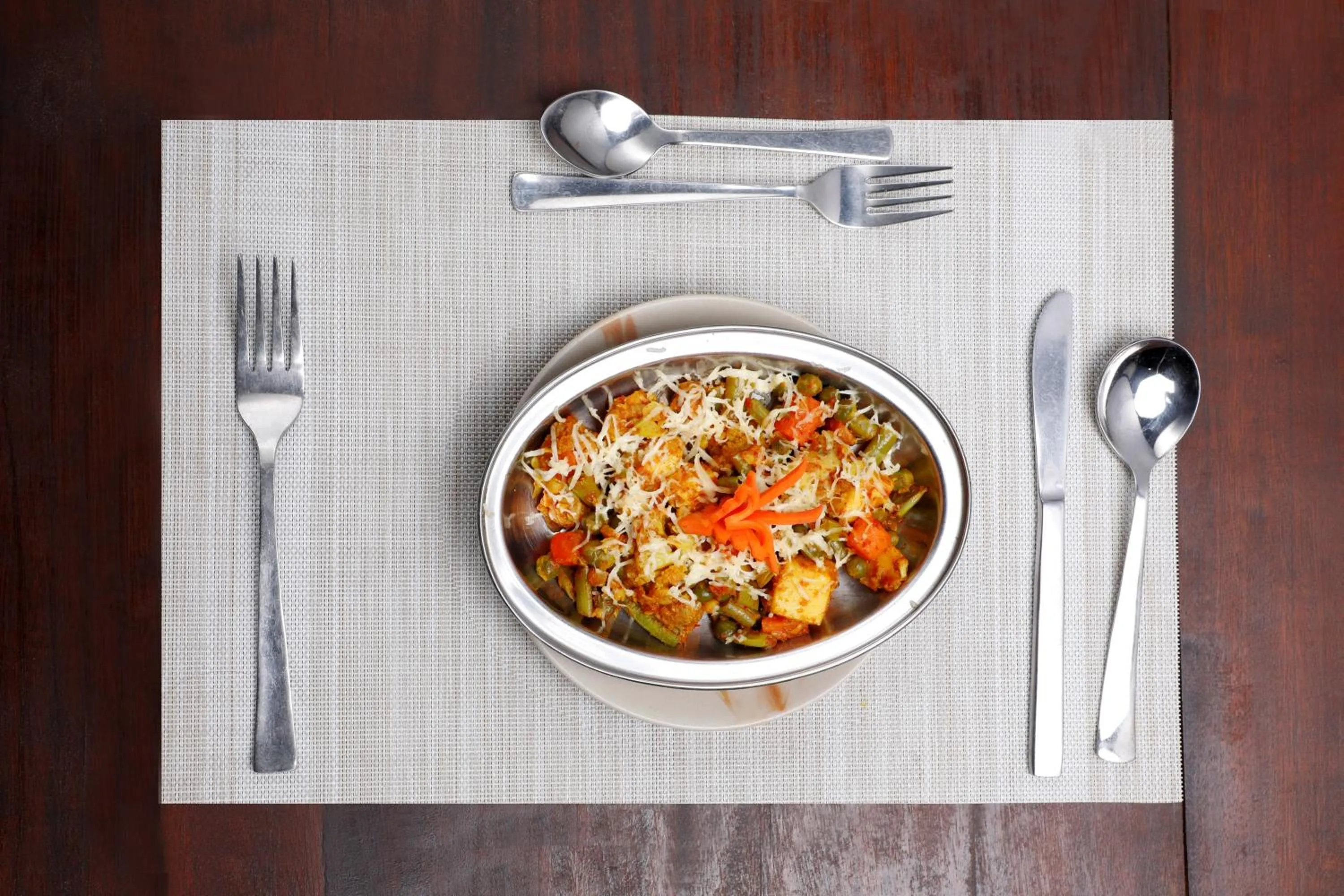 Meals in Chitwan Paradise Hotel