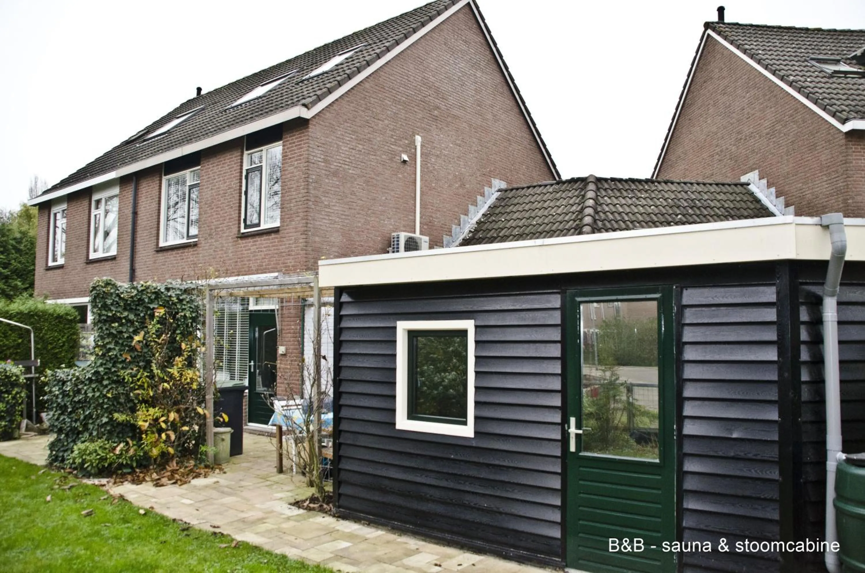 Property building in Slapen in Dordrecht