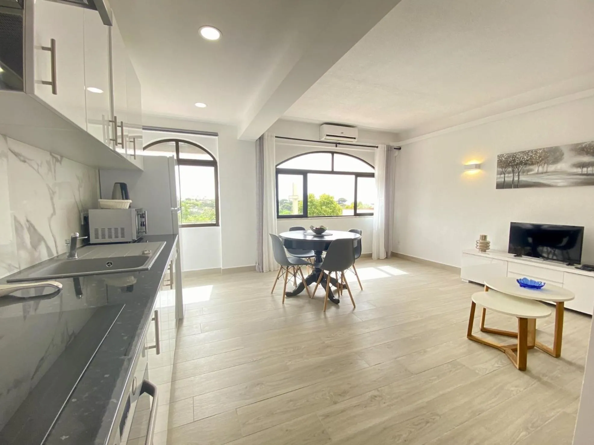 Kitchen or kitchenette in Albufeira Central 6 by Homing